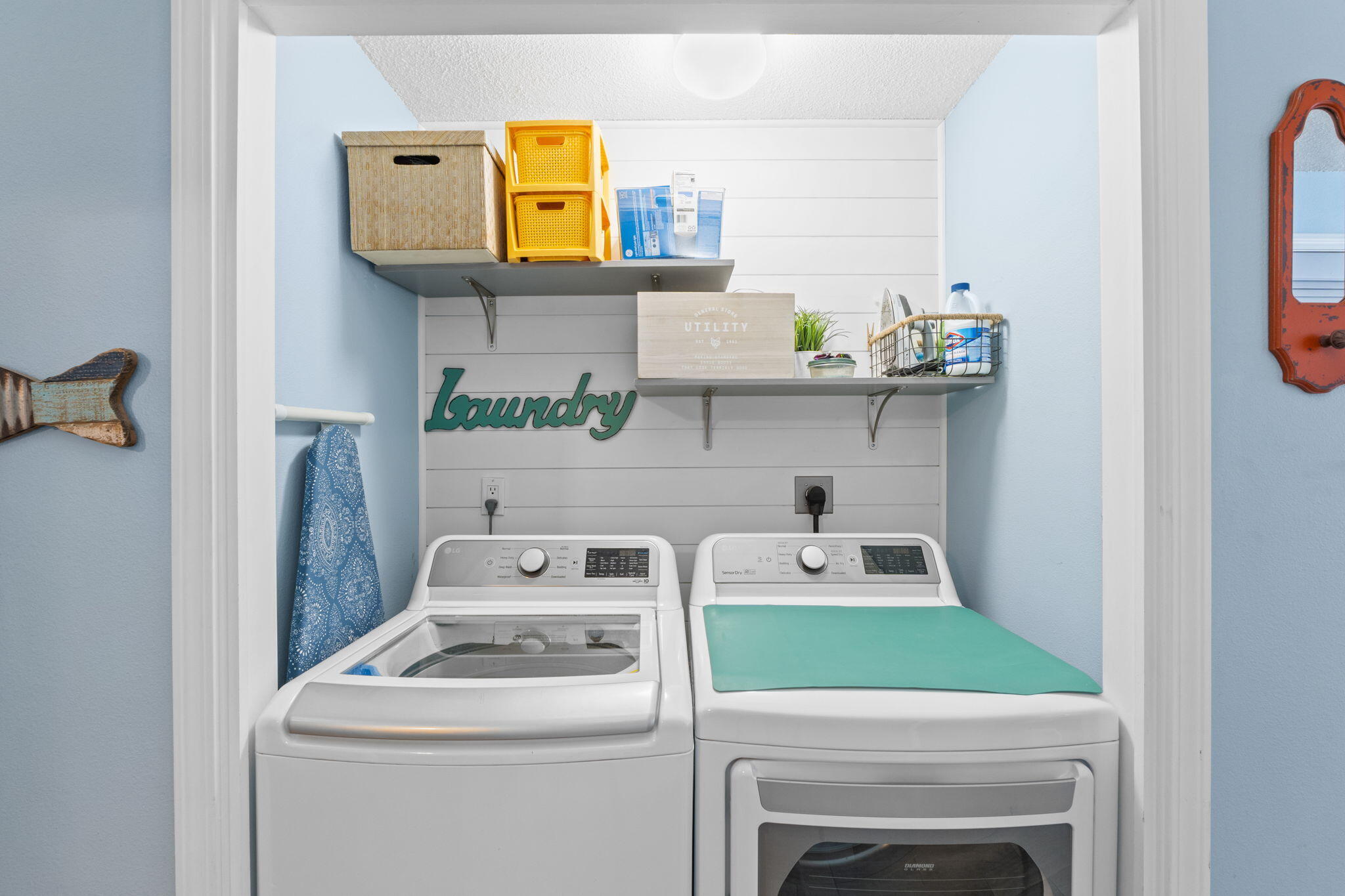 SUMMERWIND CONDOS - Residential