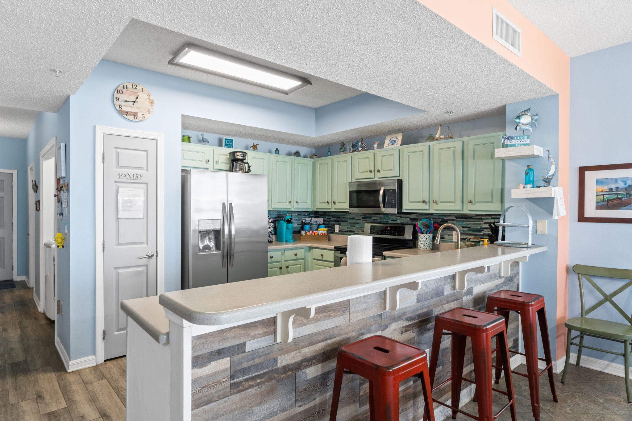 SUMMERWIND CONDOS - Residential