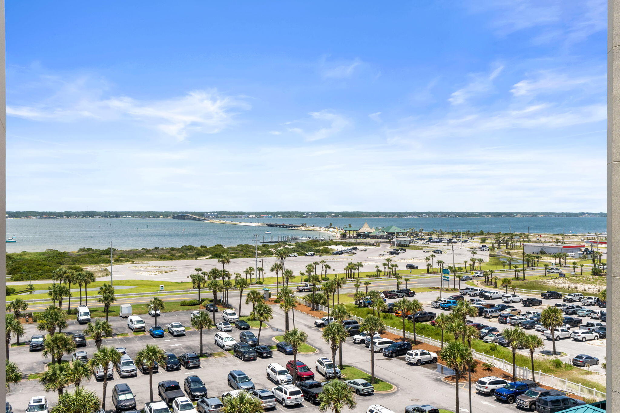 SUMMERWIND CONDOS - Residential