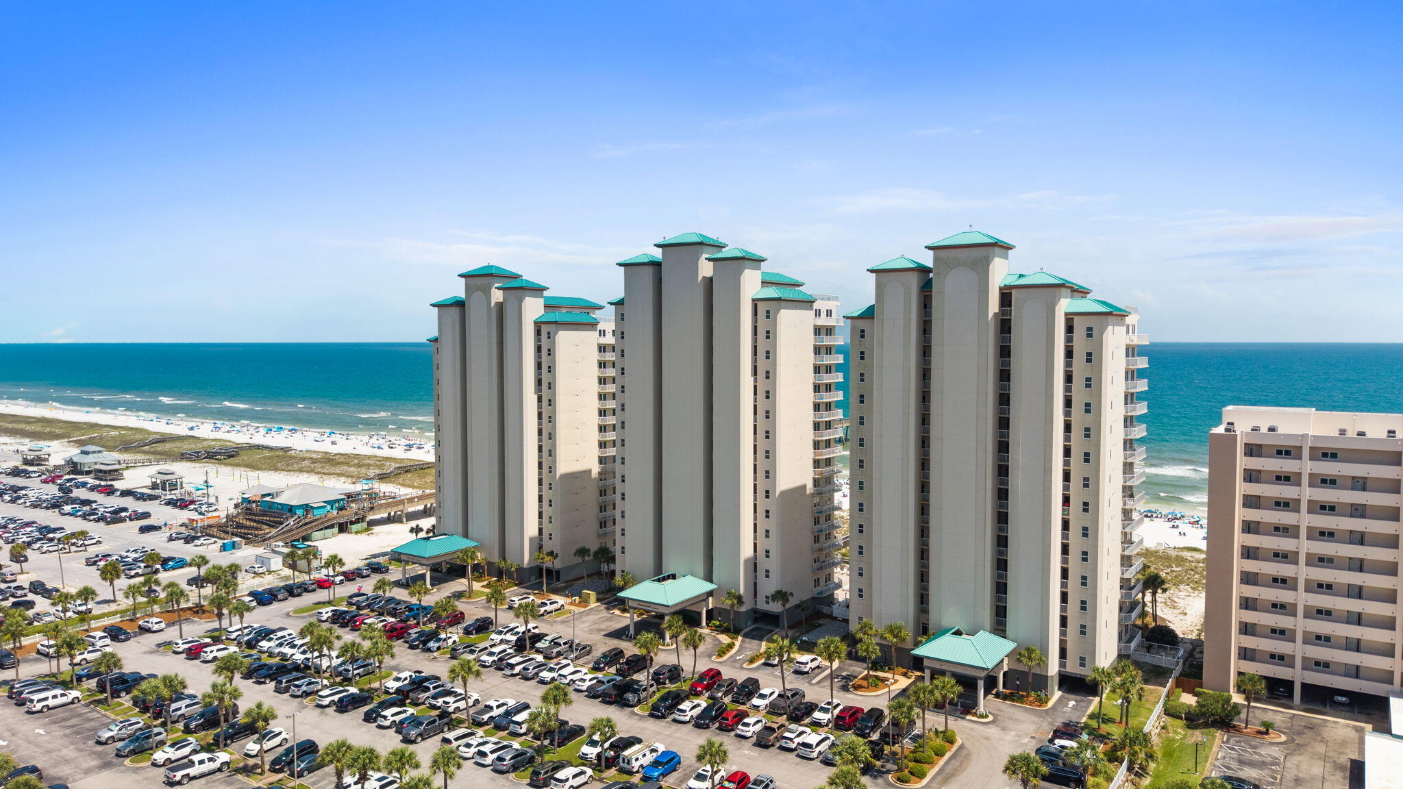 SUMMERWIND CONDOS - Residential
