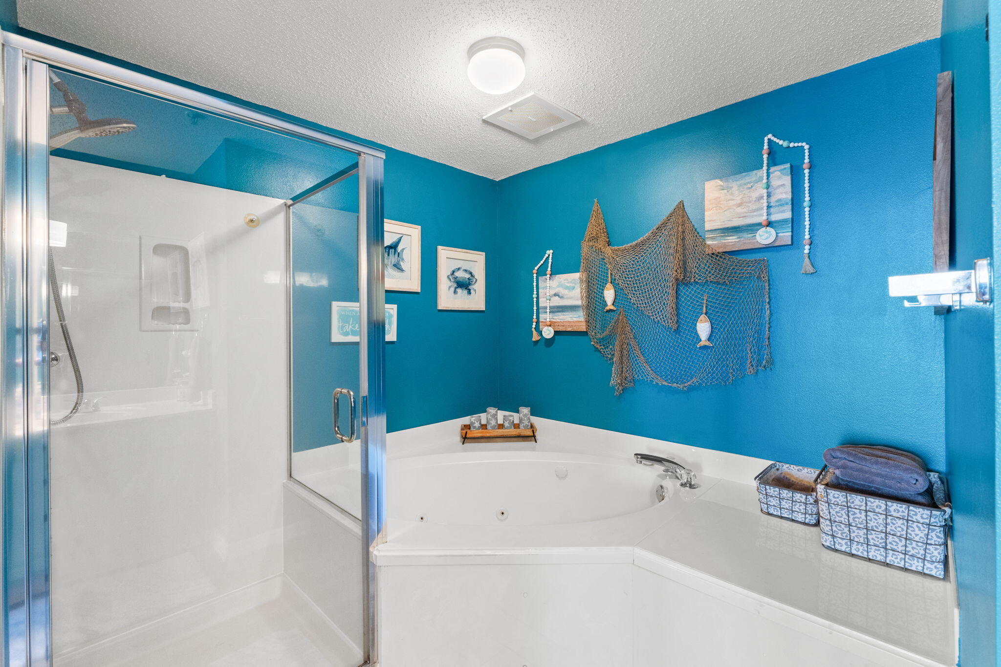 SUMMERWIND CONDOS - Residential