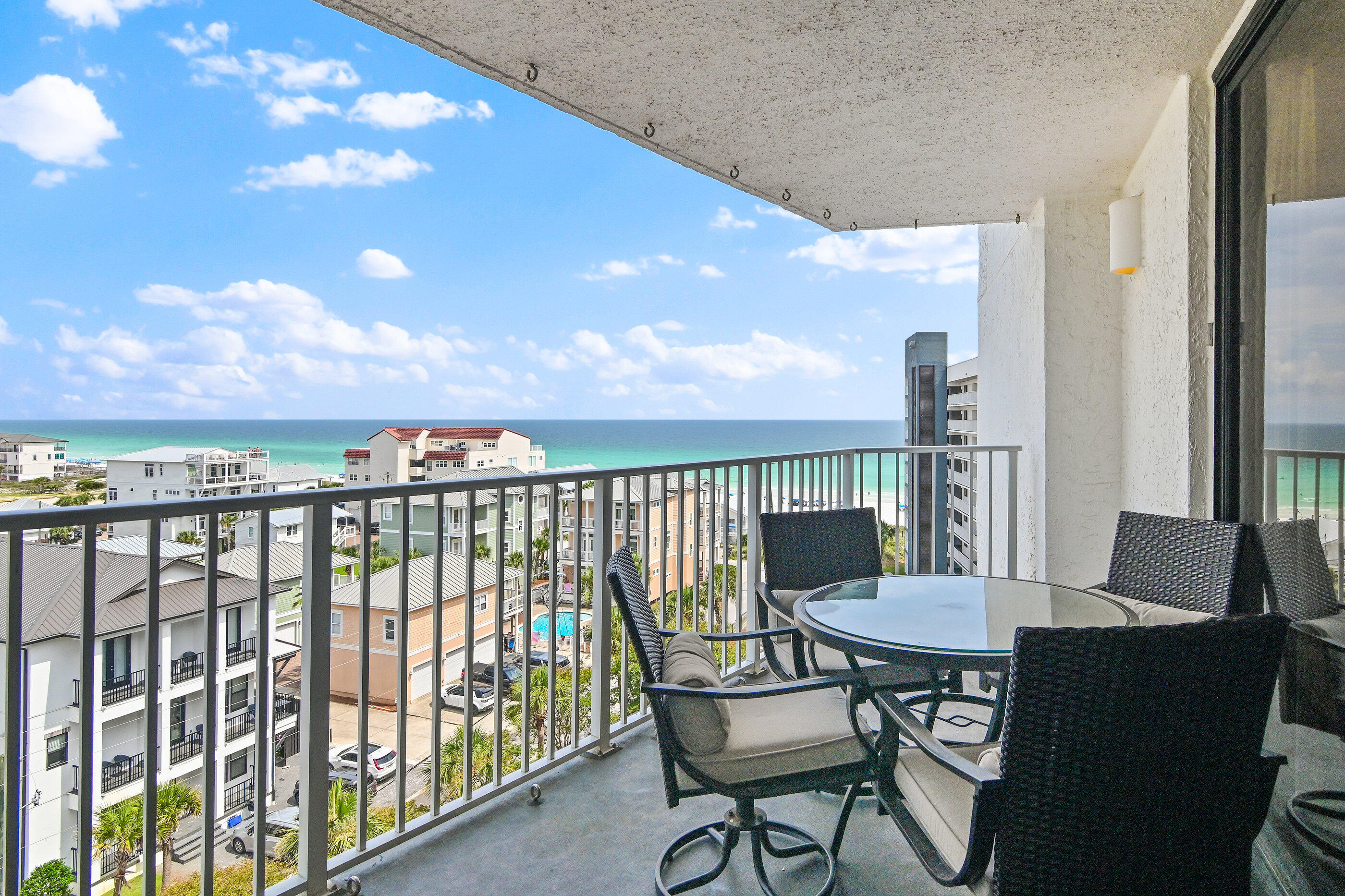 MAINSAIL CONDO PH 3 - Residential