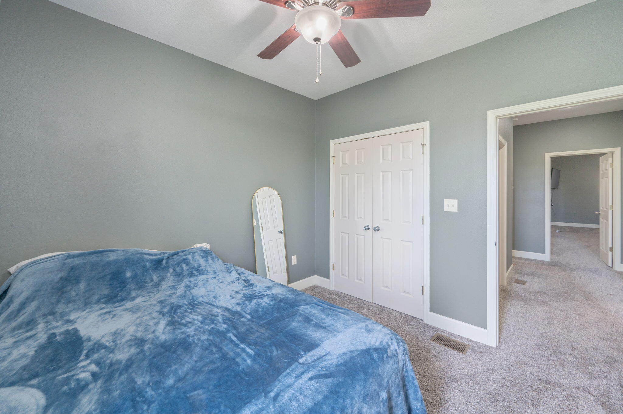 ARBOR LAKE - Residential Lease