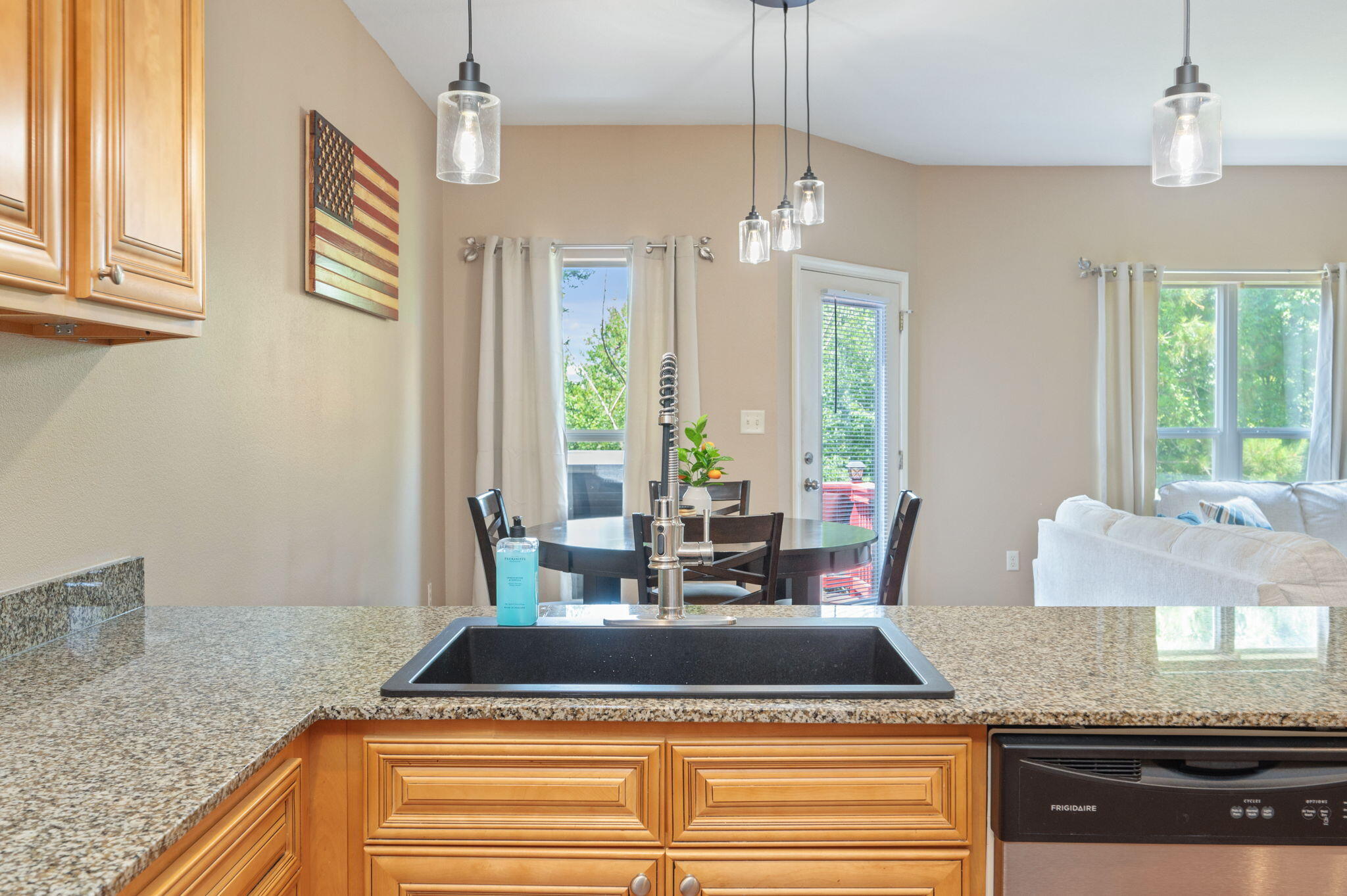 ARBOR LAKE - Residential Lease