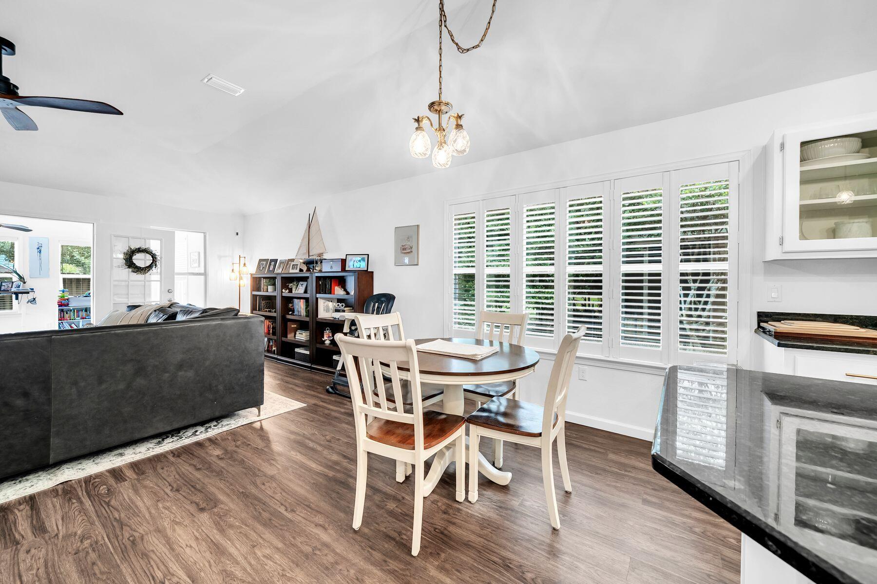 MAGNOLIA FOREST S/D PH 2 - Residential