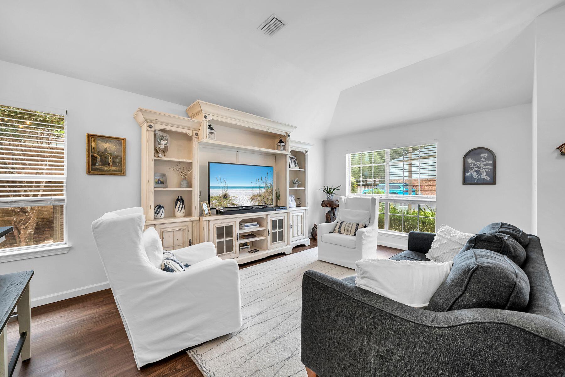 MAGNOLIA FOREST S/D PH 2 - Residential