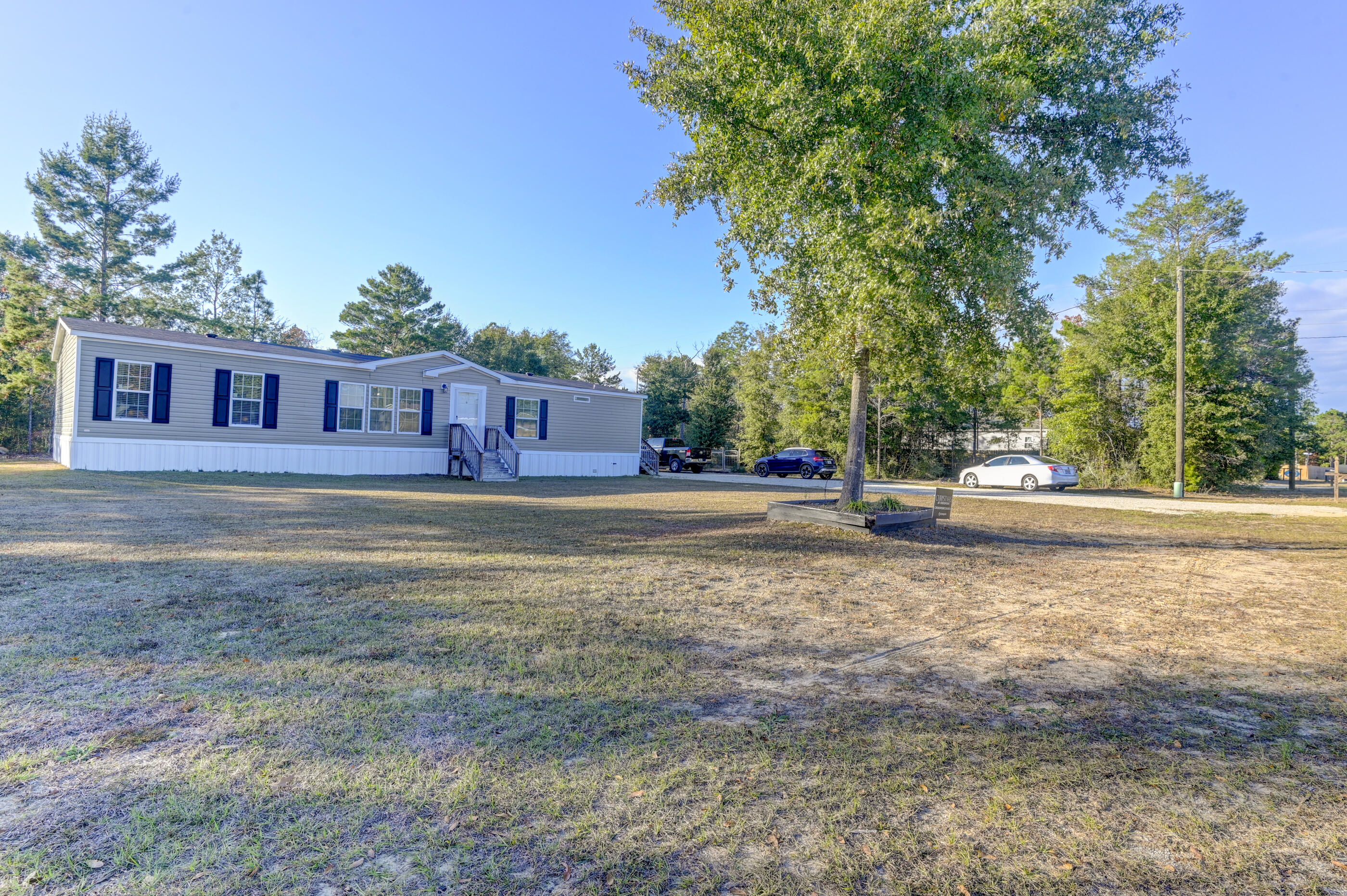 WOLFORD ACRES - Residential