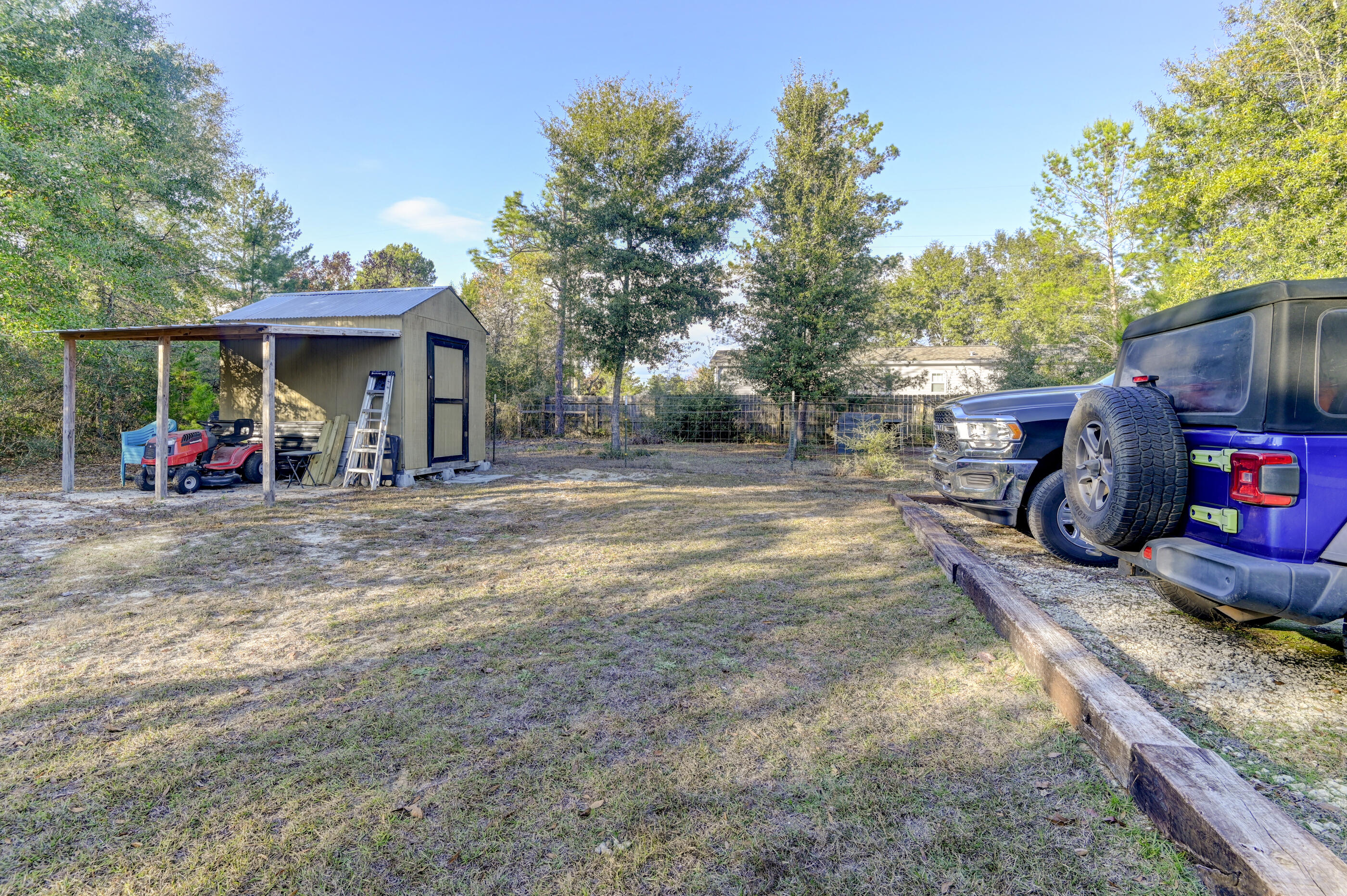 WOLFORD ACRES - Residential