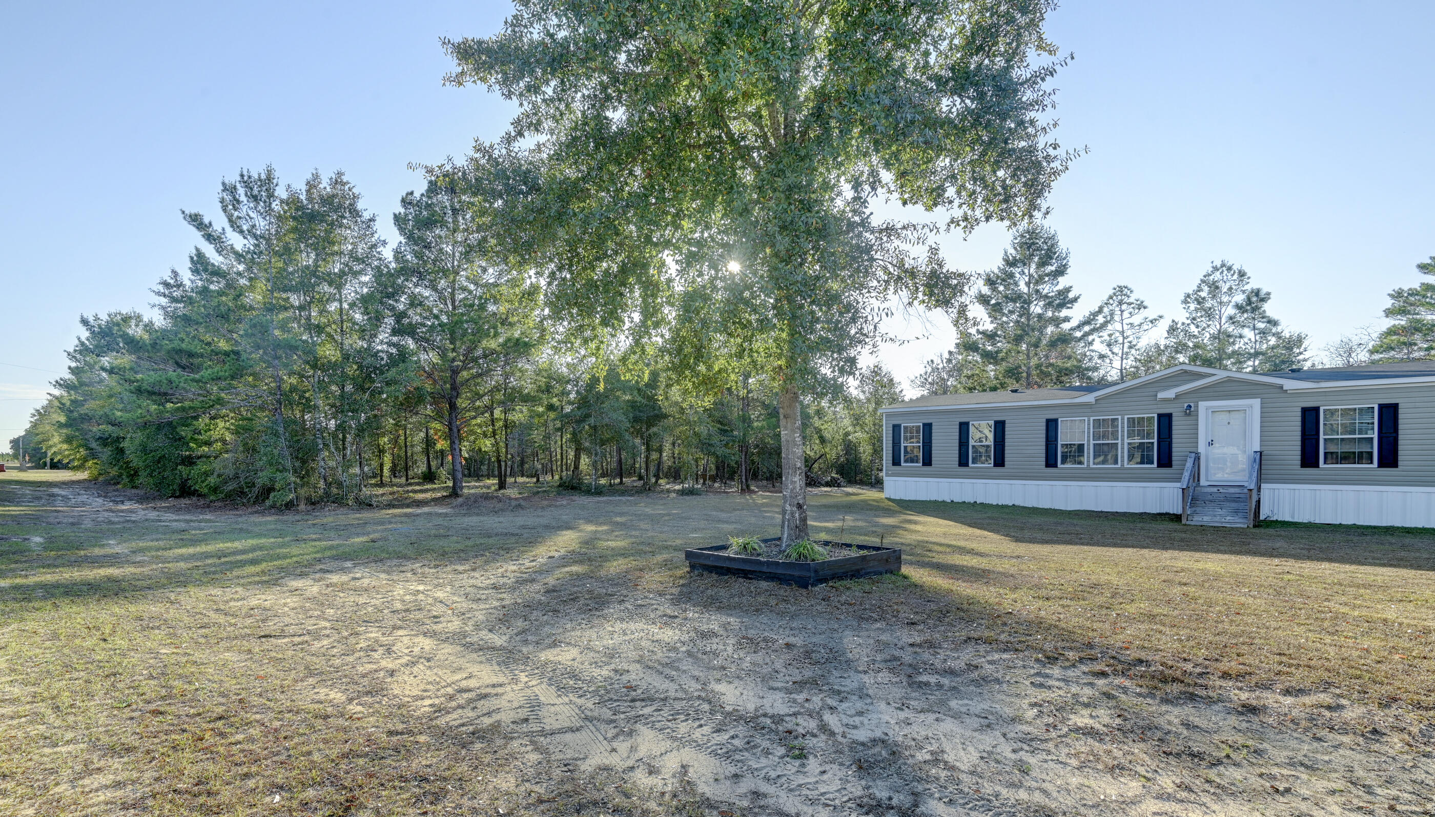 WOLFORD ACRES - Residential