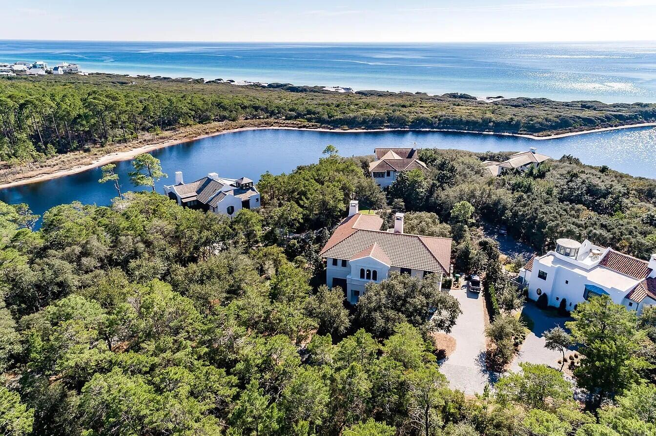 REDFISH LANE - Residential