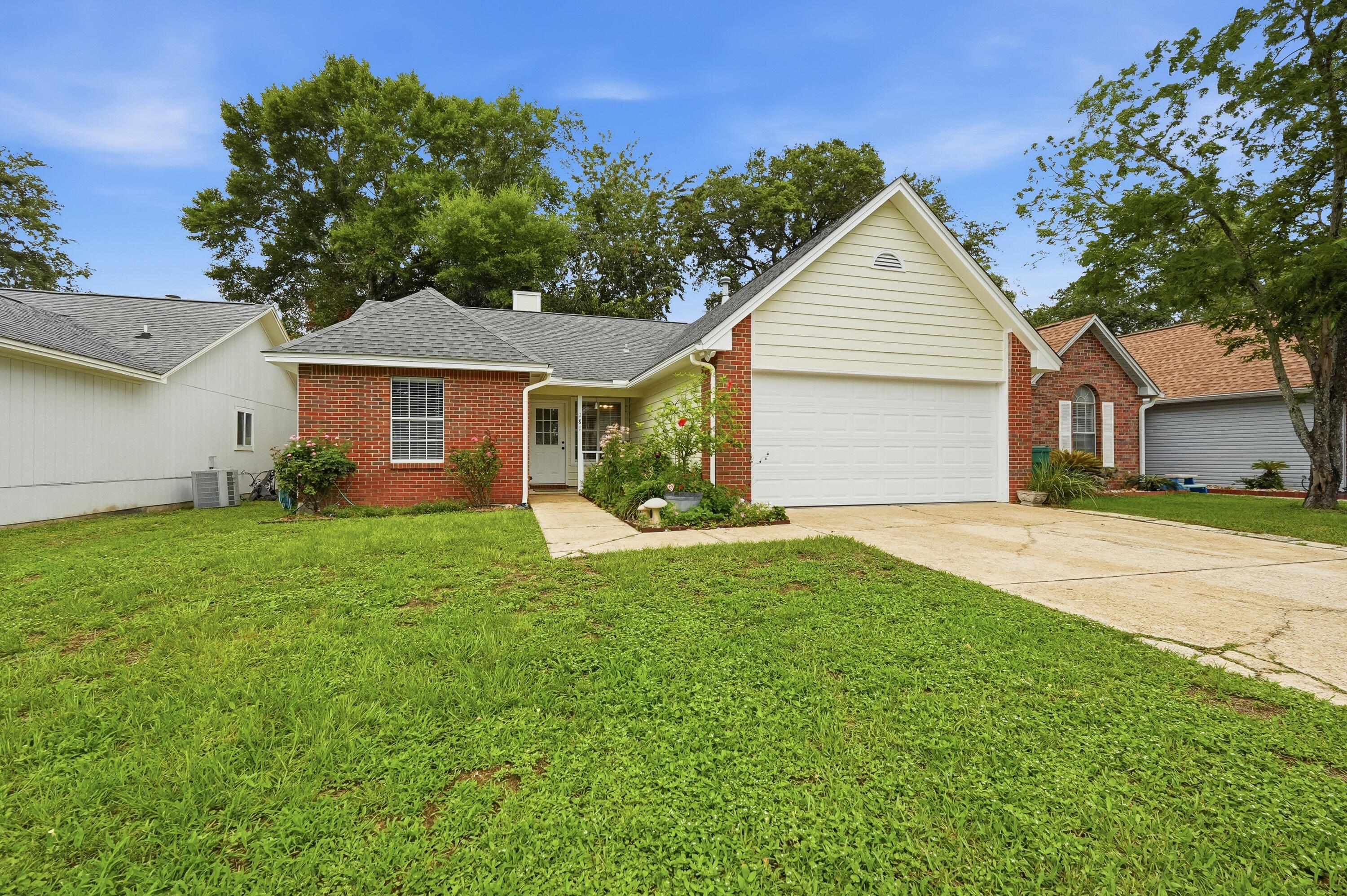 INDIGO VILLAGE - Residential
