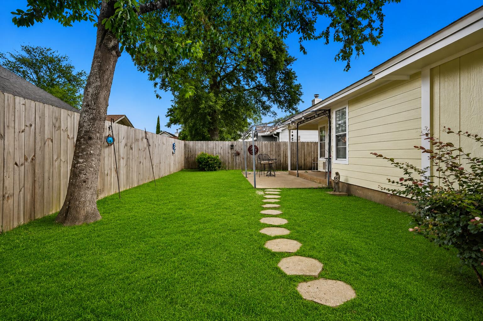 INDIGO VILLAGE - Residential
