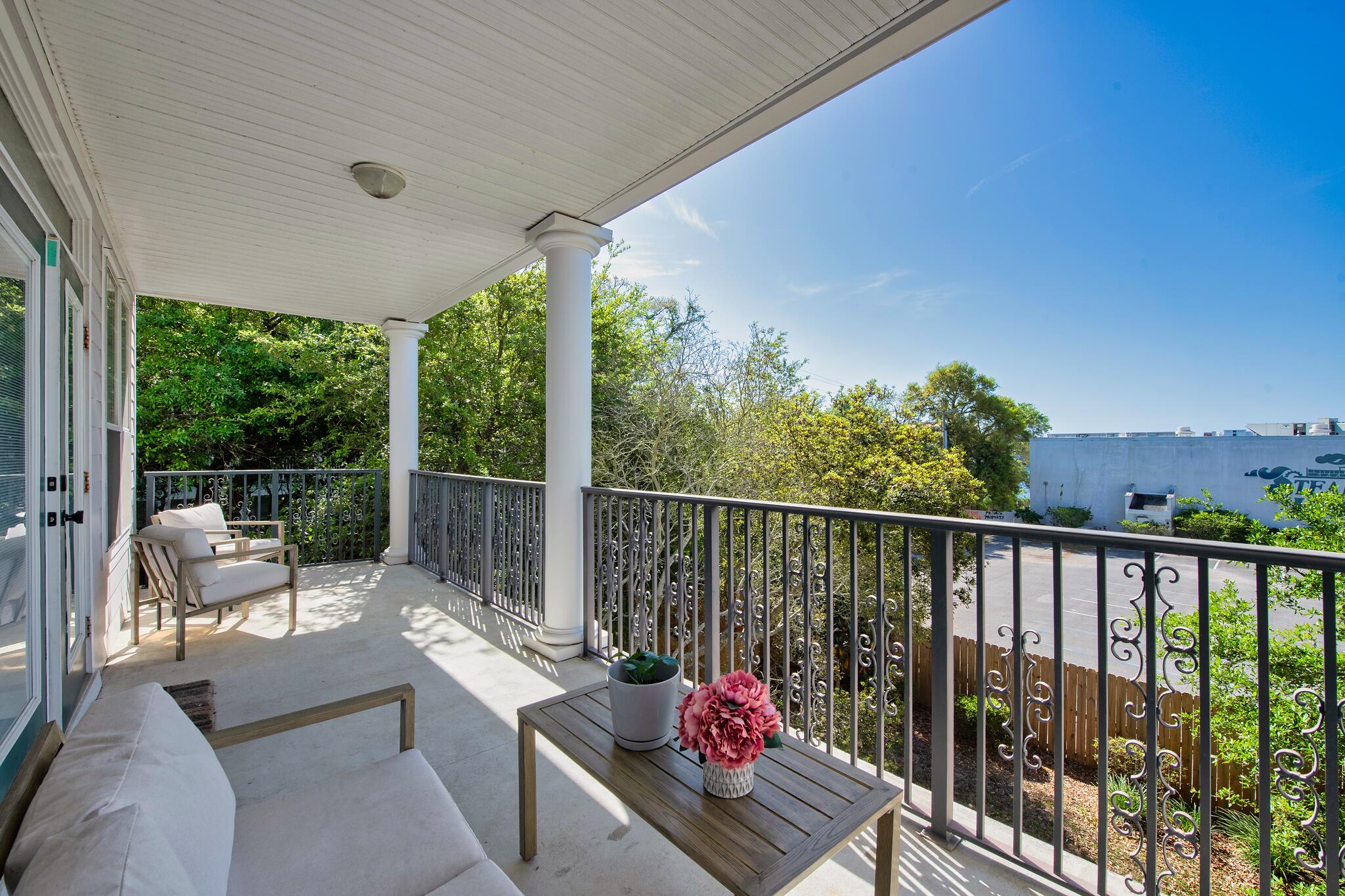 The French Quarters Condo - Residential