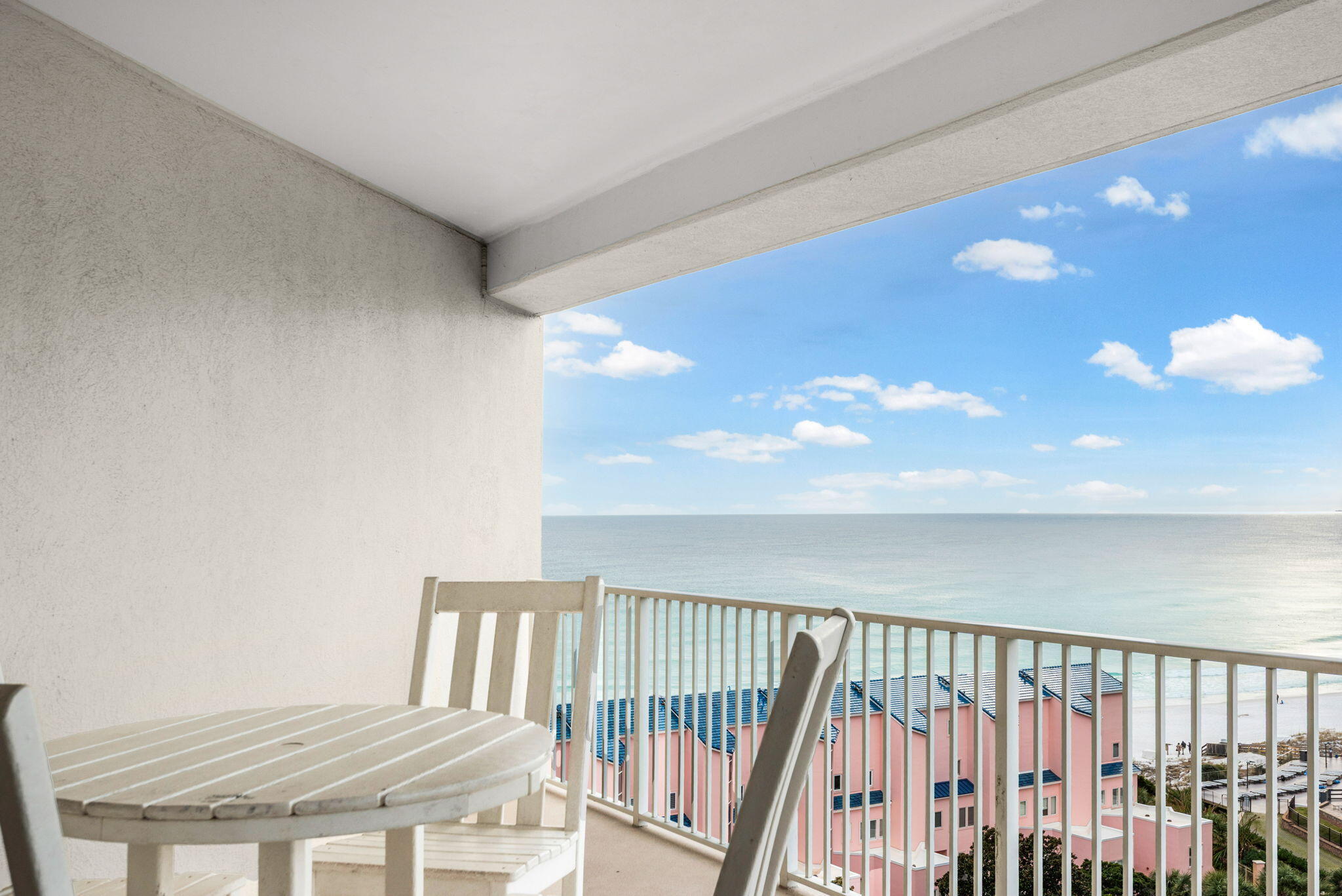 TIDES AT TOPS'L - Residential