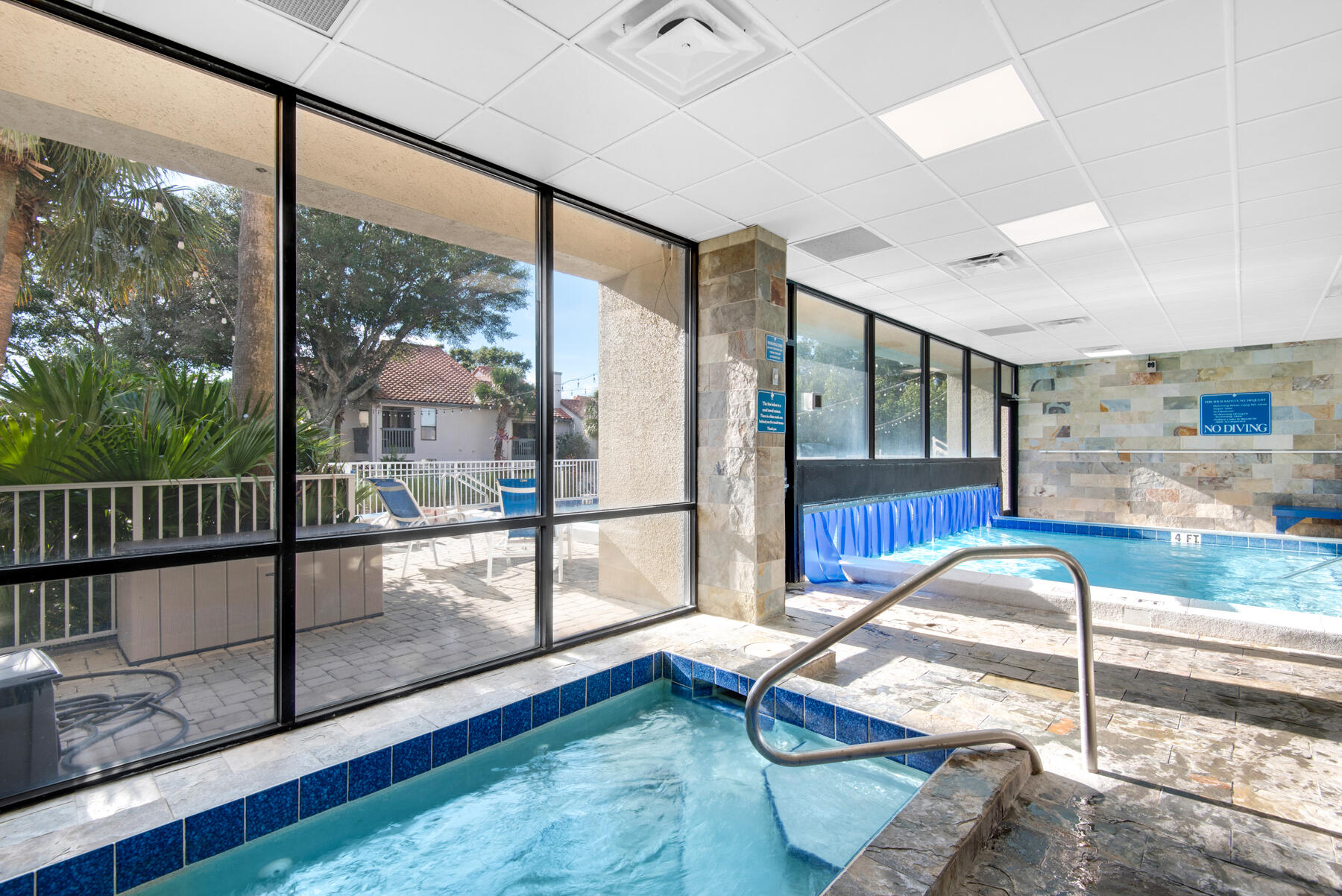 TIDES AT TOPS'L - Residential