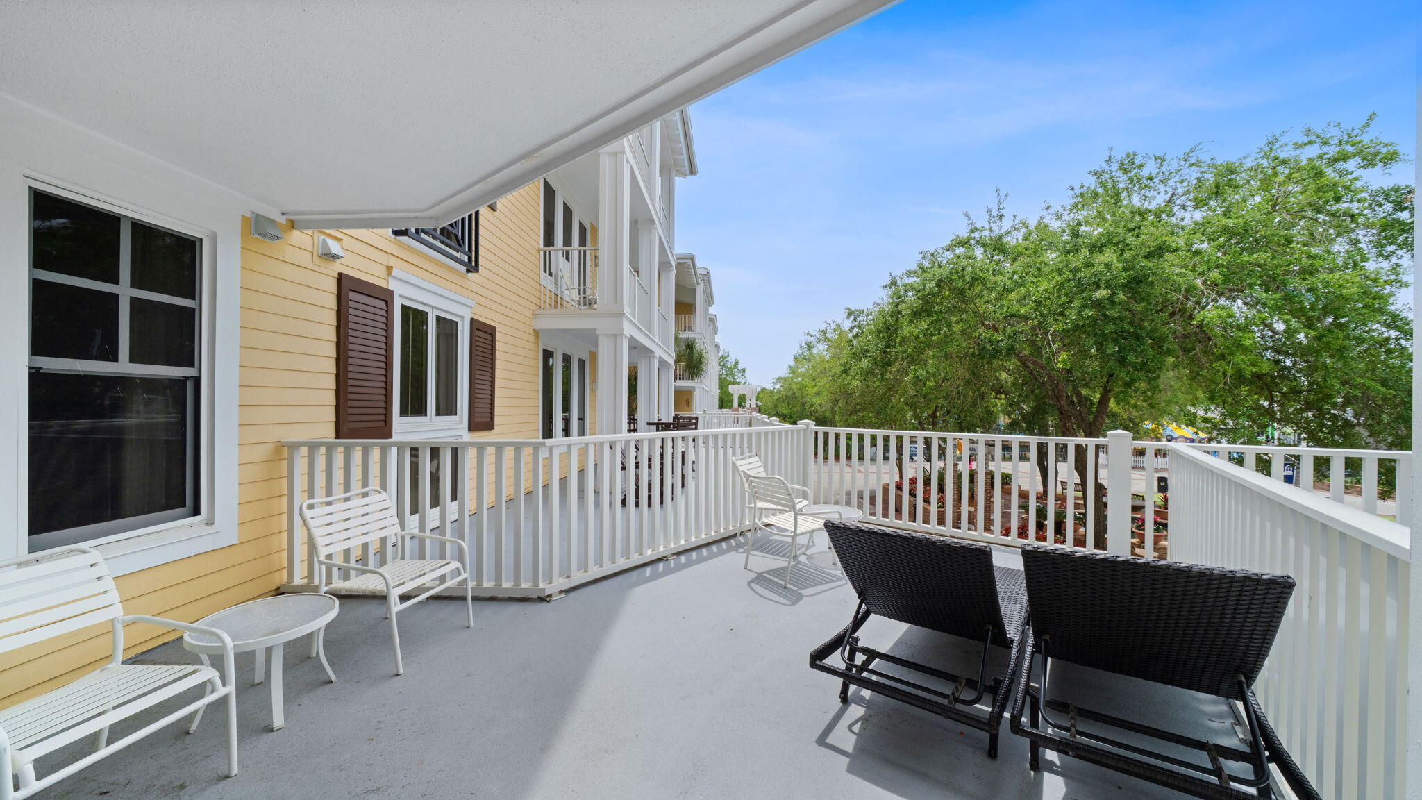 Welcome to Observation Point Unit 262, located amongst all the action and amenities of the Village of Baytowne Wharf in Sandestin Golf and Beach resort.  This 2 bedroom, 1.5 bathroom unit comes fully furnished, and includes a golf cart with acceptable offer.  With all new furniture, new bathroom vanities, stainless steel appliances, fresh paint, and tile flooring throughout this is your new turnkey condo ready for you!  The open concept space features a dining nook, kitchen island/breakfast bar with high-top seating, and a spacious living area opening onto your large, oversized balcony looking out to the Village's entertainment/event space.  Dining, concerts, shopping, family entertainment, and nightlife are just a short walk away. Sandestin Golf and Beach Resort covers 2,000+ acres from beach to bay, with four golf courses, 15 tennis courts, 4 resort pools, and marina.  Observation Point owners enjoy access to a dedicated resort style pool with hot tub, fitness center, grilling area, and clubhouse.  Whether by golf cart or by a short stroll, you are close by to everything your Emerald Coast getaway desires.

Whether you're looking for a strong rental property, or your personal resort getaway, Unit 262 in Observation Point is the condo you've been searching for, and at an incredible price.  Call/message today to make this condo yours, and start enjoying resort living in Sandestin.