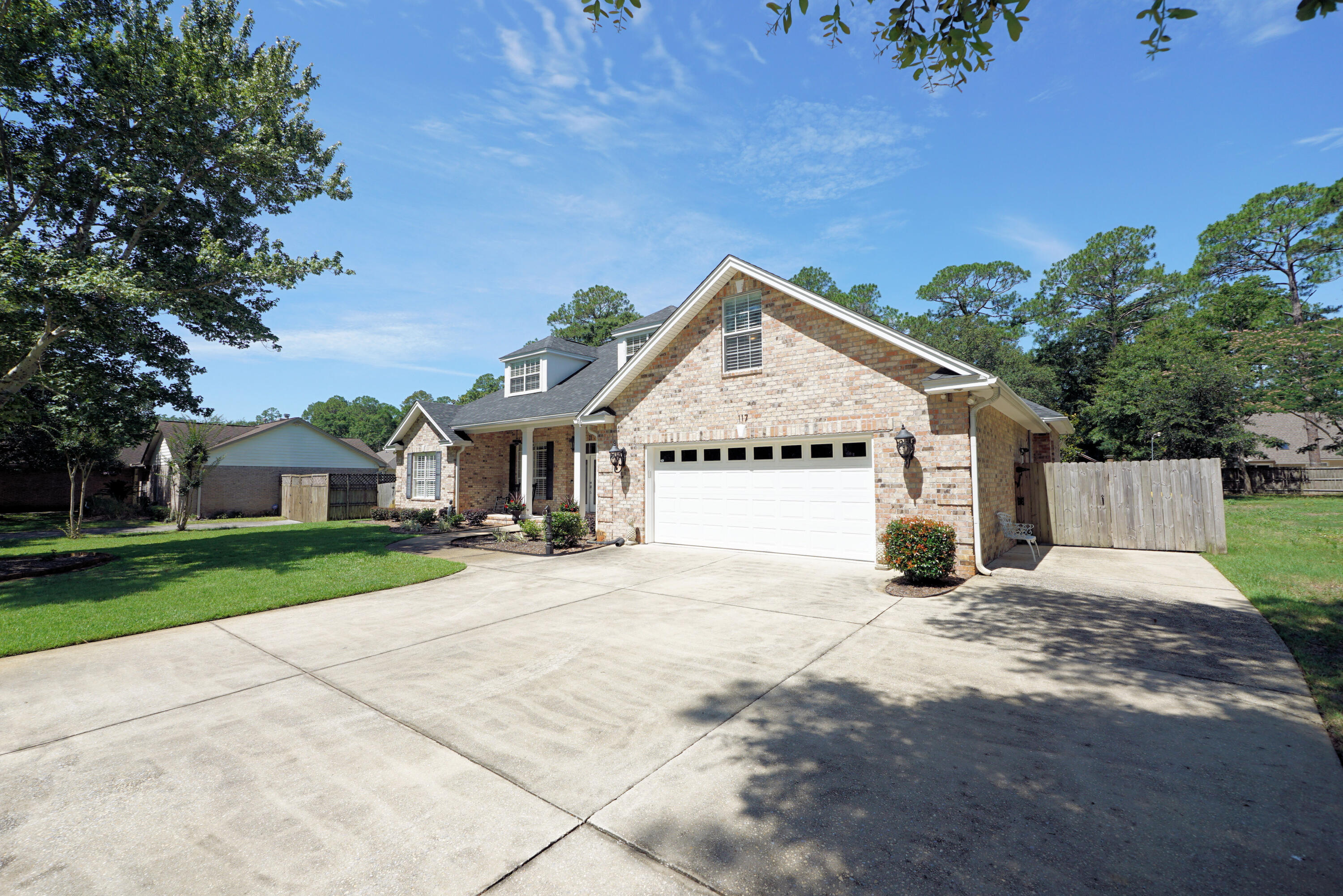 BAHIA VISTA - Residential