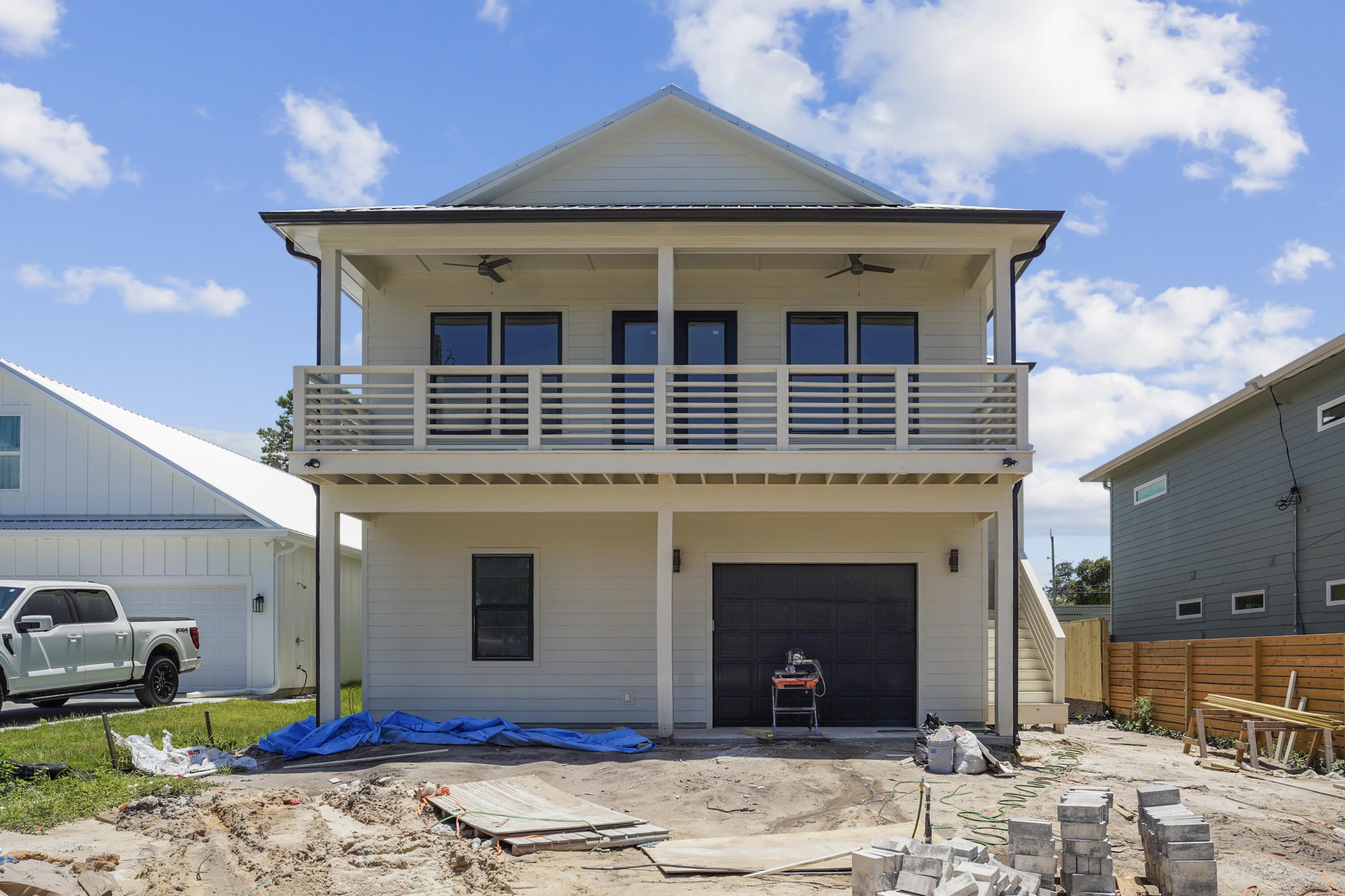 RIVIERA BEACH - Residential