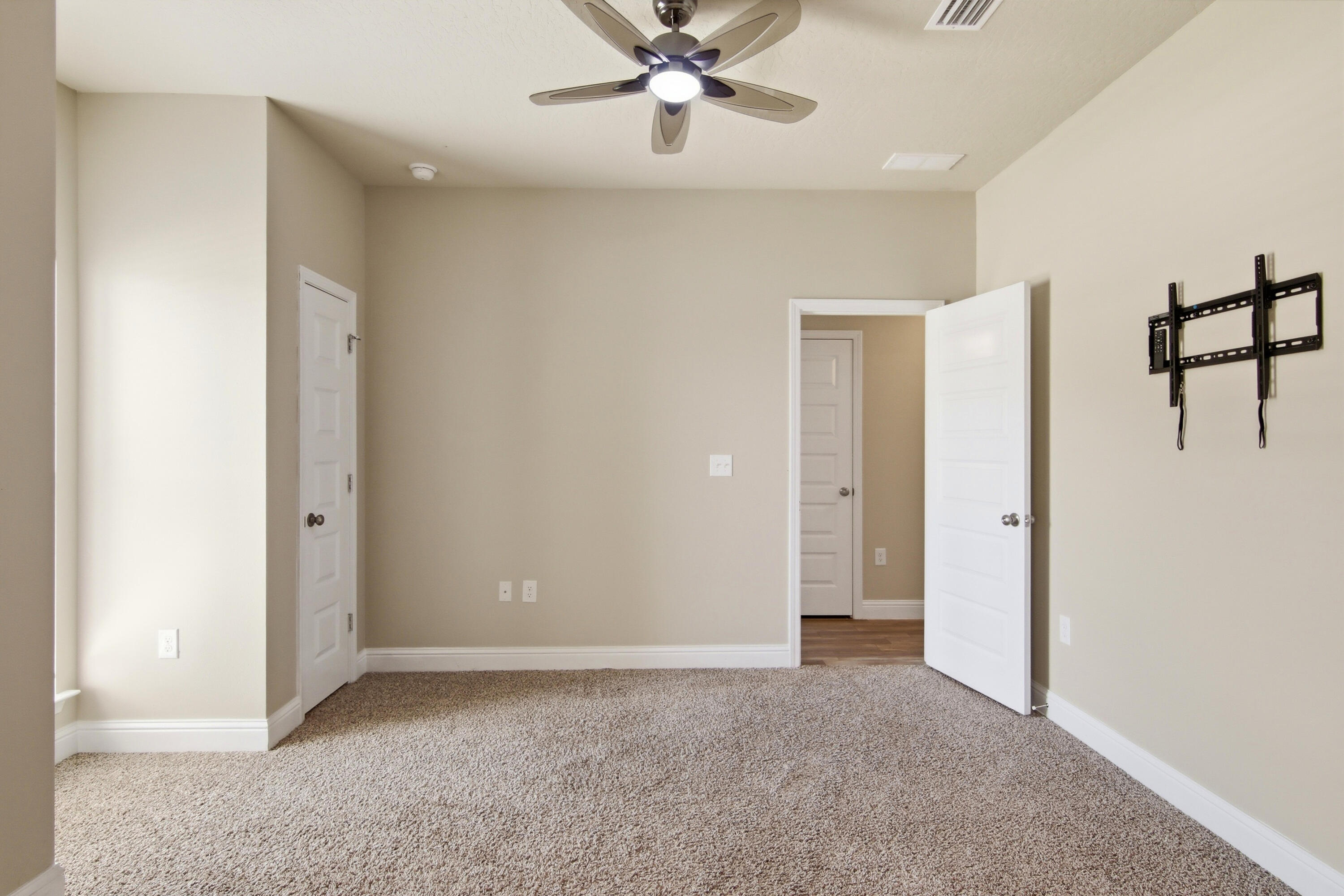 CHANAN ESTATES 1ST ADDN - Residential
