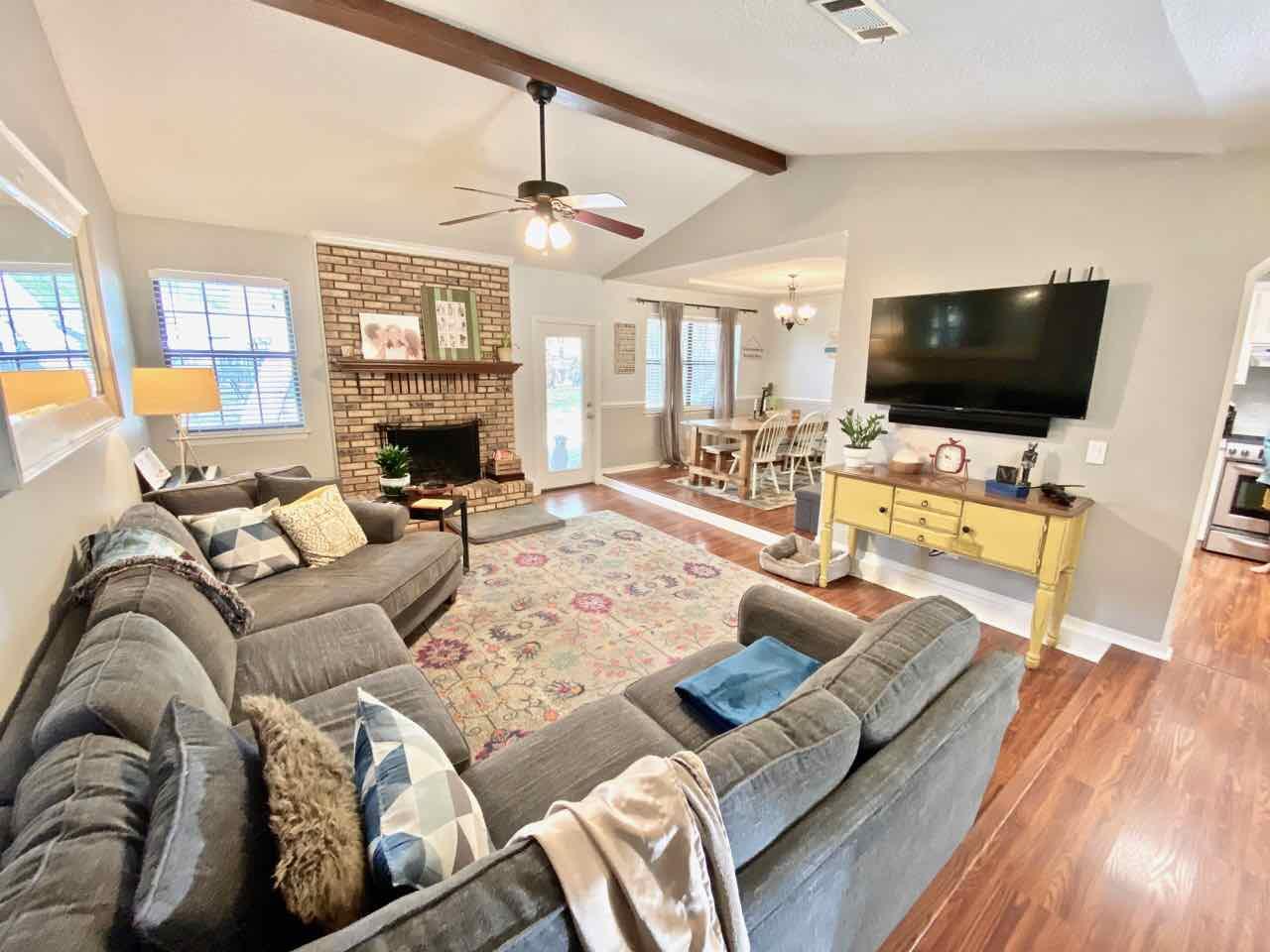 PINECREST - Residential Lease