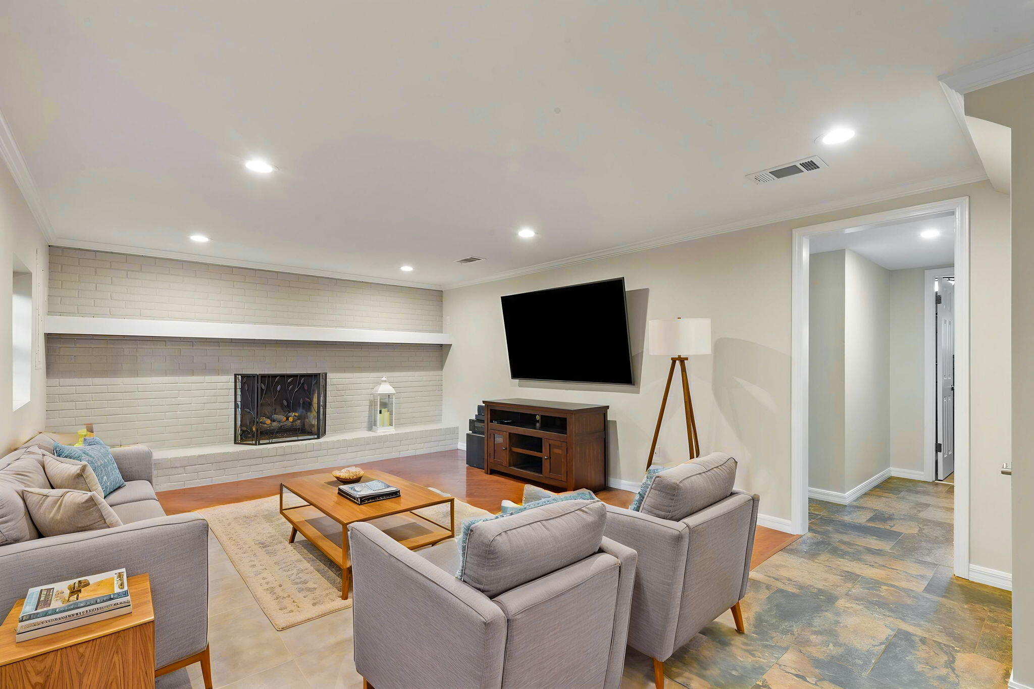 BAYOU POQUITO - Residential