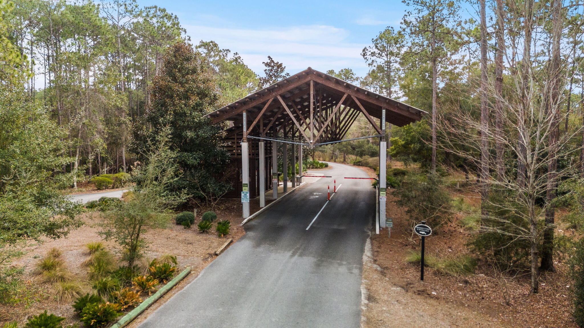 RIVERCAMPS ON CROOKED CREEK - Residential