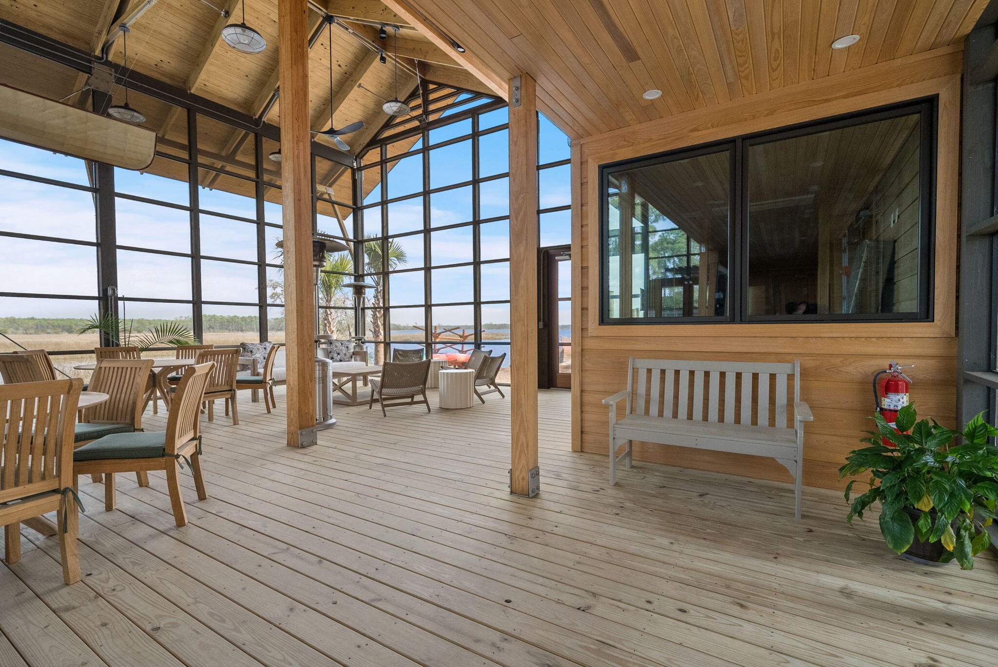 RIVERCAMPS ON CROOKED CREEK - Residential
