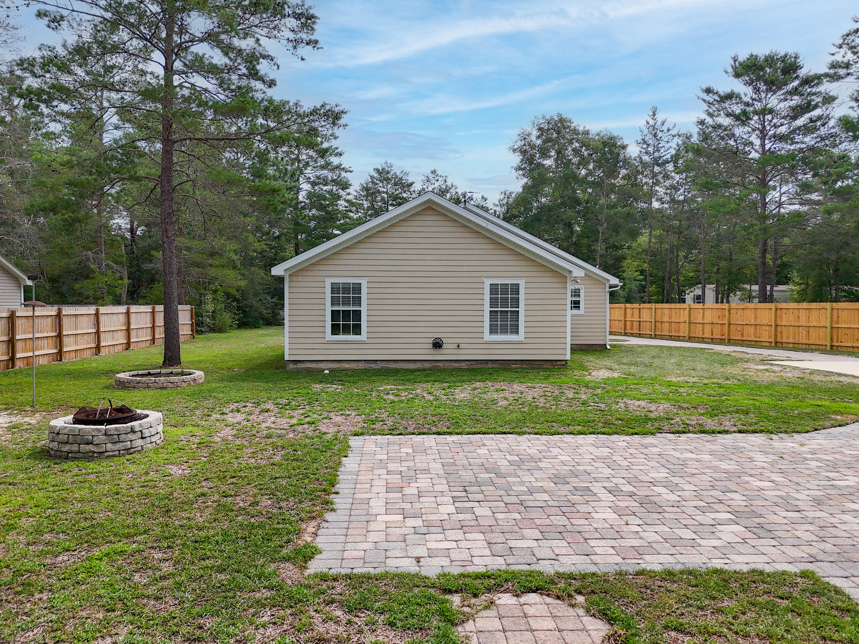 OAKWOOD LAKES ESTATES - Residential