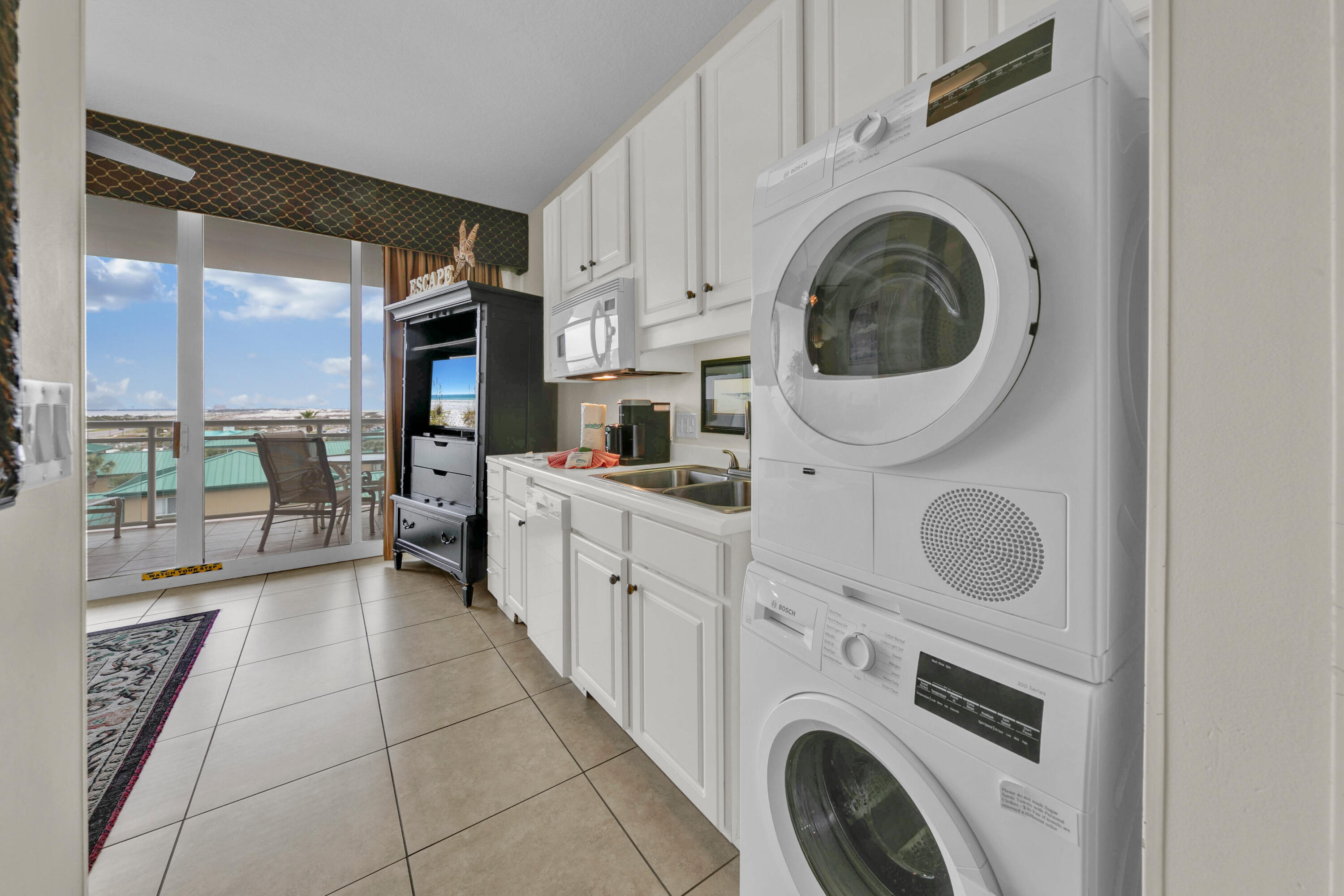DESTIN WEST GULFSIDE VILLAS - Residential