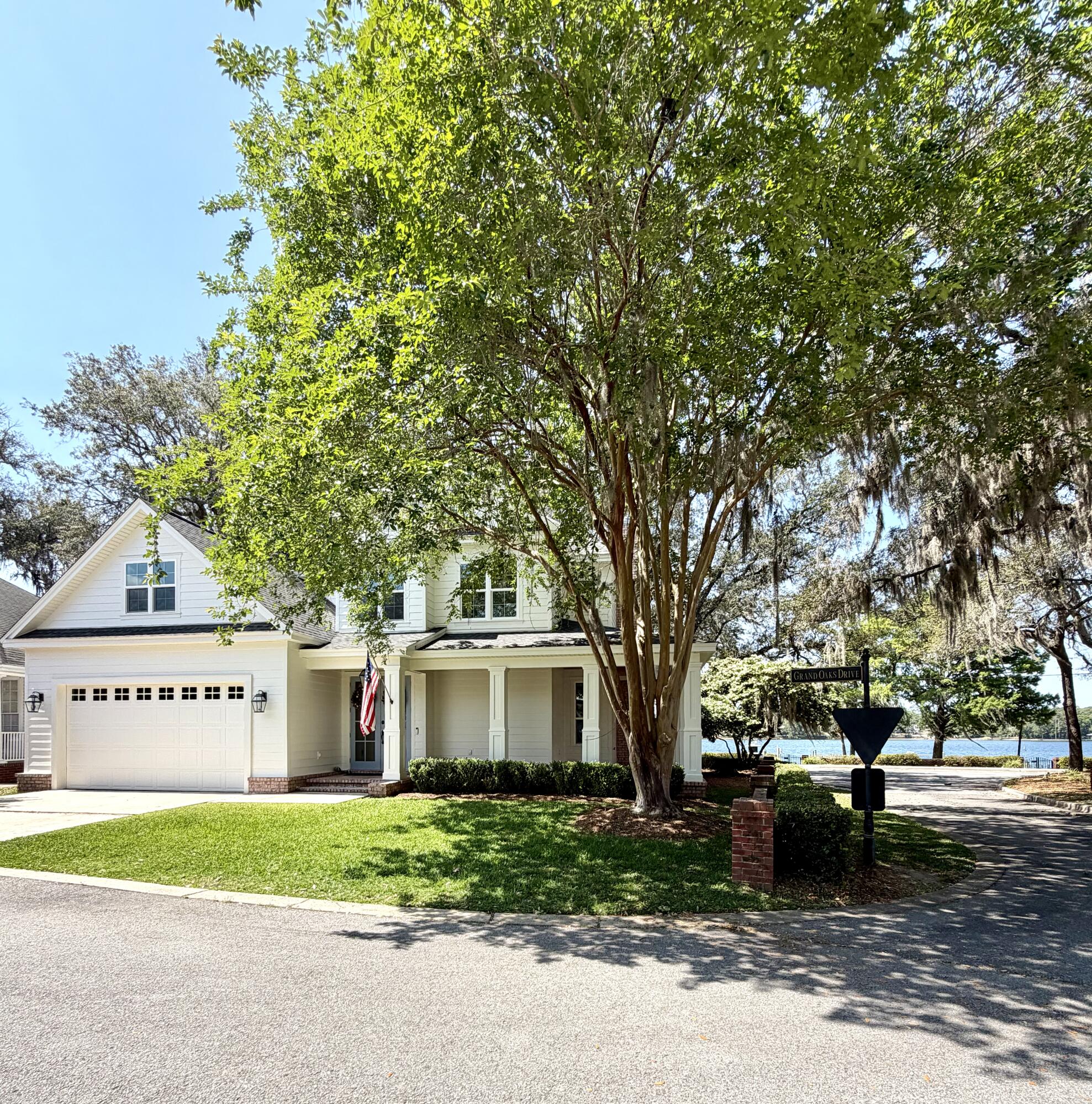 GRAND OAKS S/D - Residential