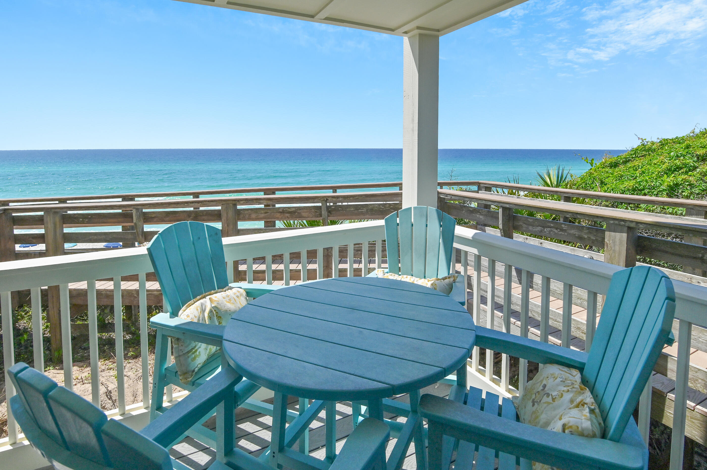 MISTRAL CONDO - Residential