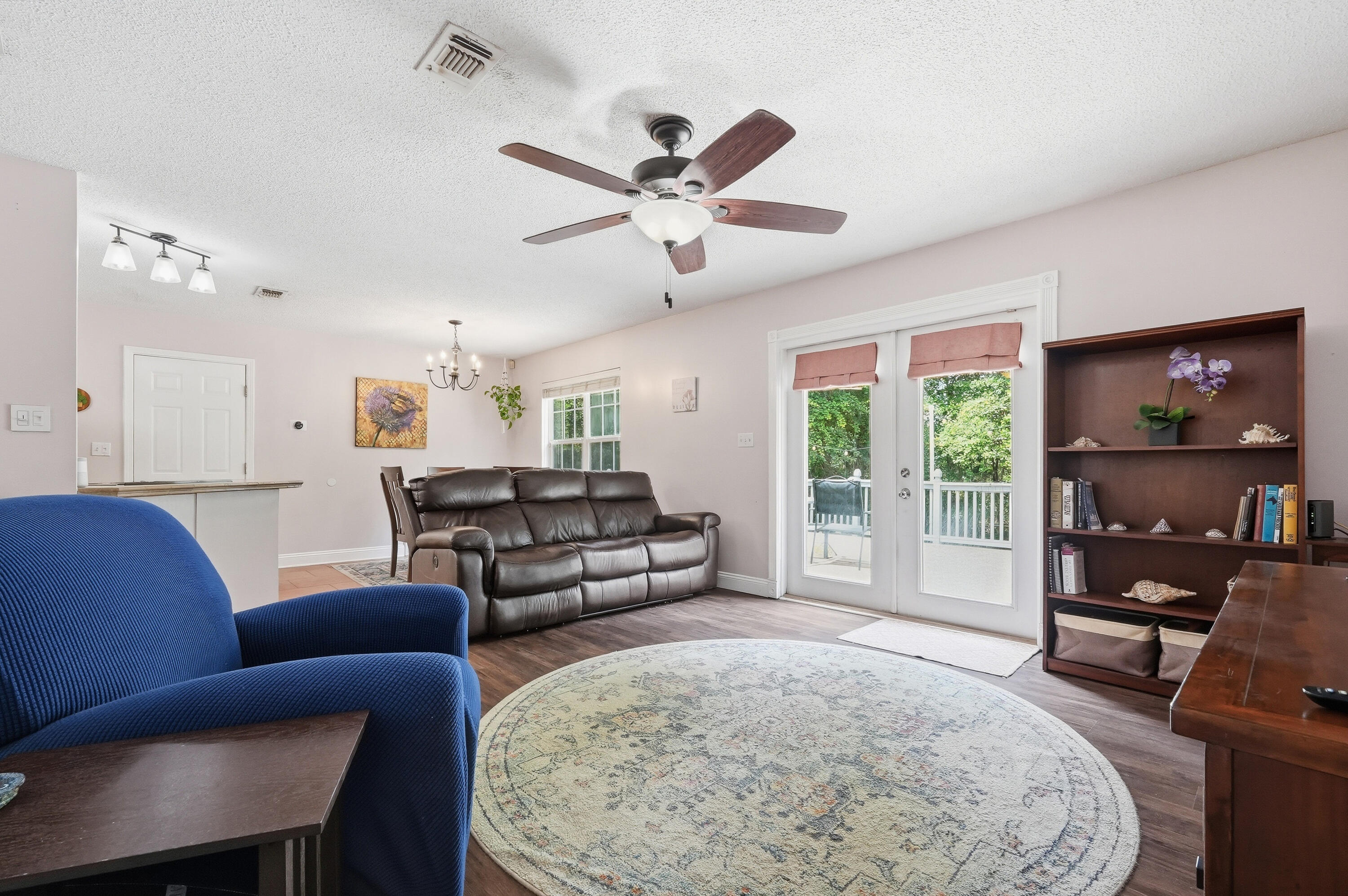 COUNTRYVIEW ESTATES - Residential