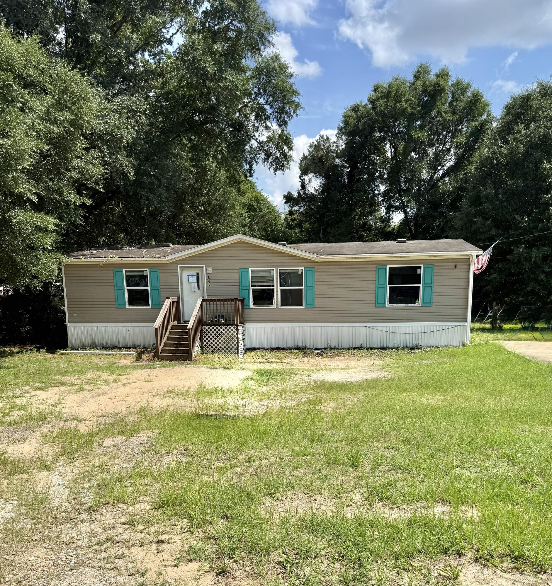 MORRIS ADDN TO CRESTVIEW - Residential