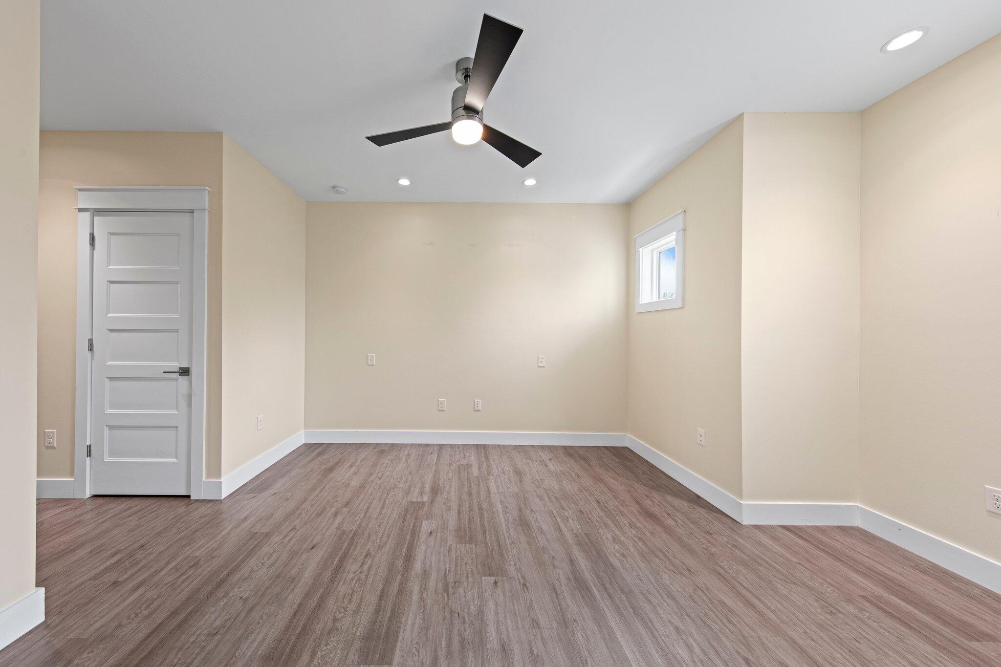 Soundside Lofts - Residential Lease