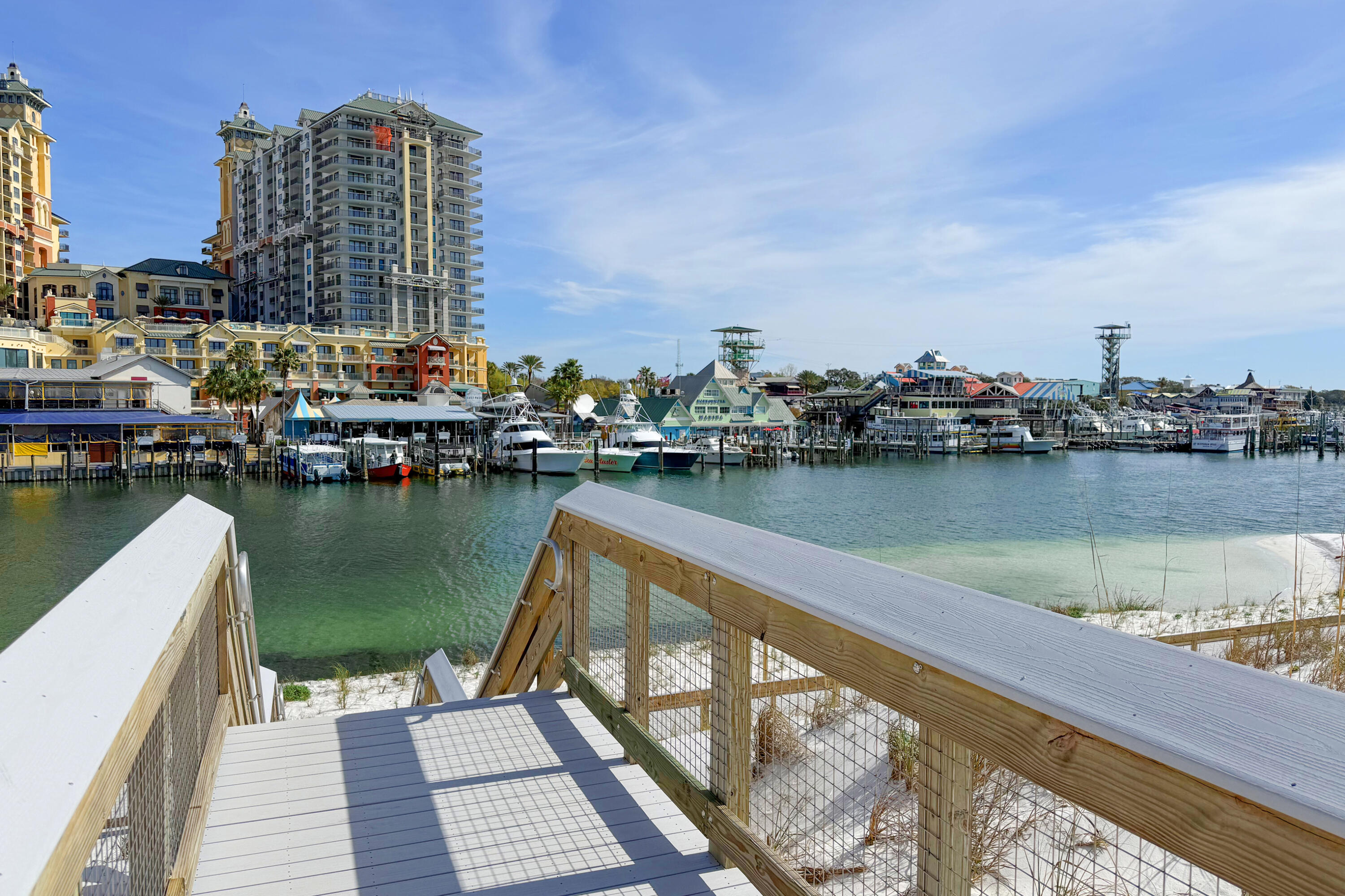 ISLANDER CONDO PH 2 - Residential