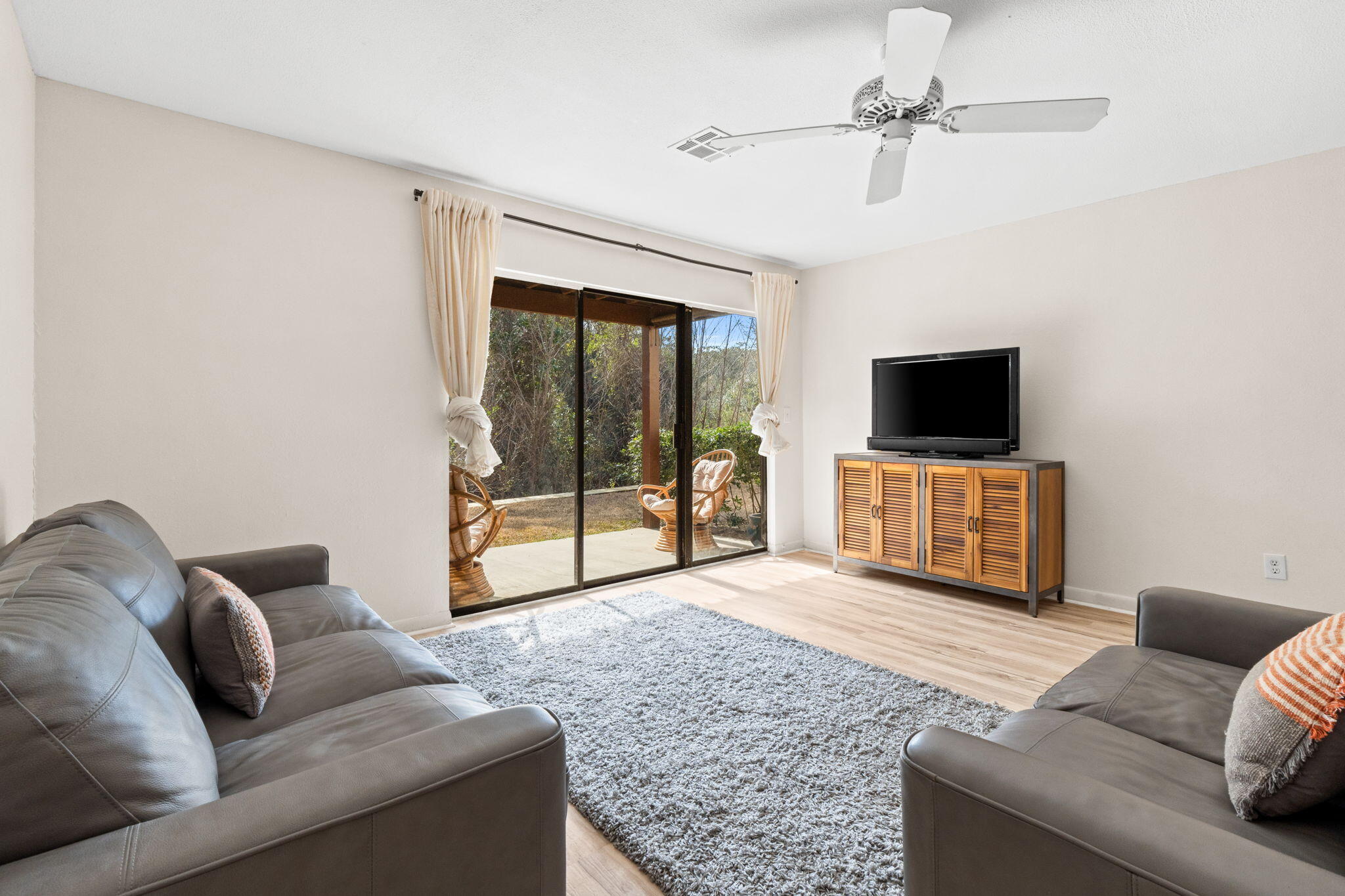 BEACHWALK CONDO - Residential Lease