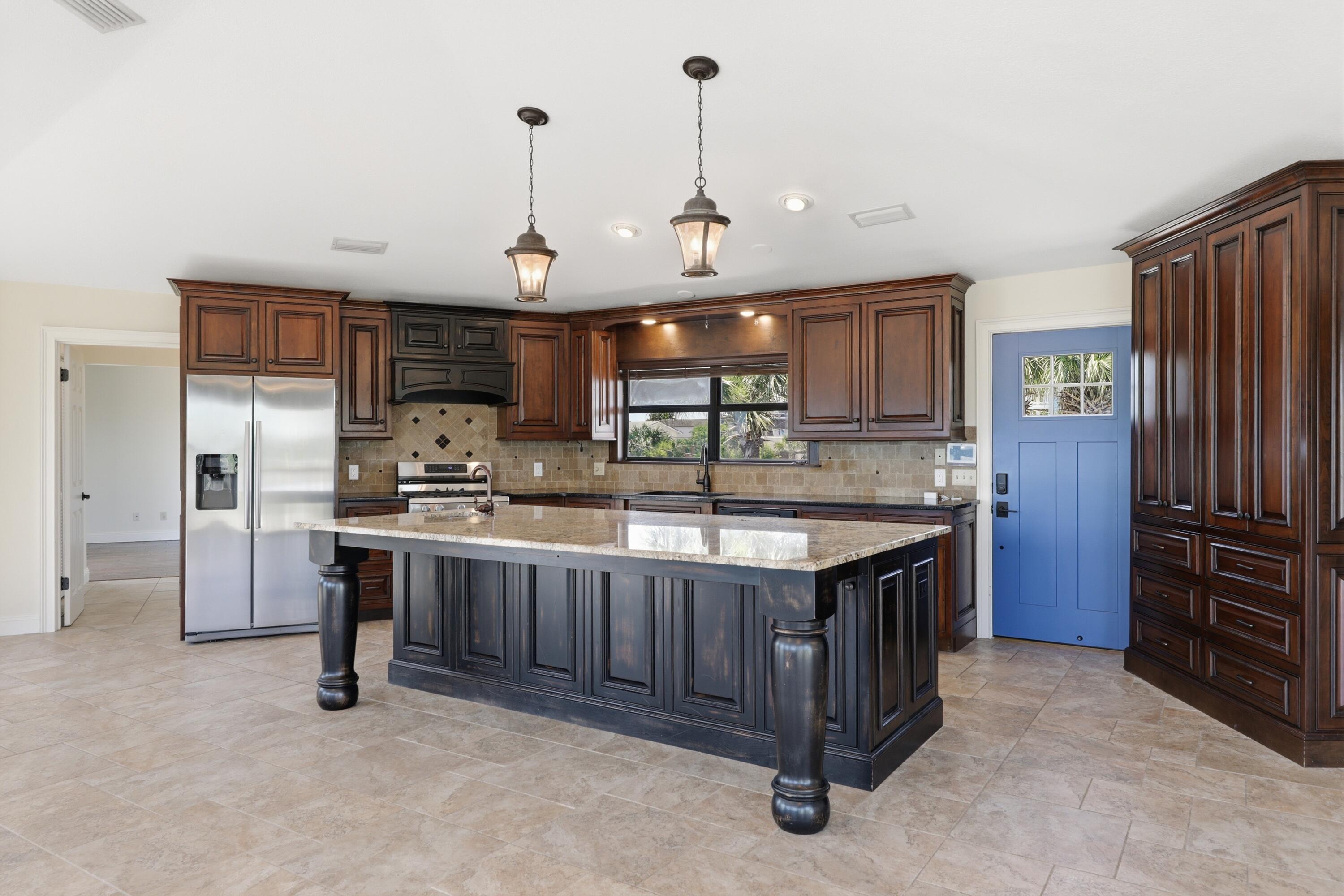 SANTA ROSA ISLAND - Residential