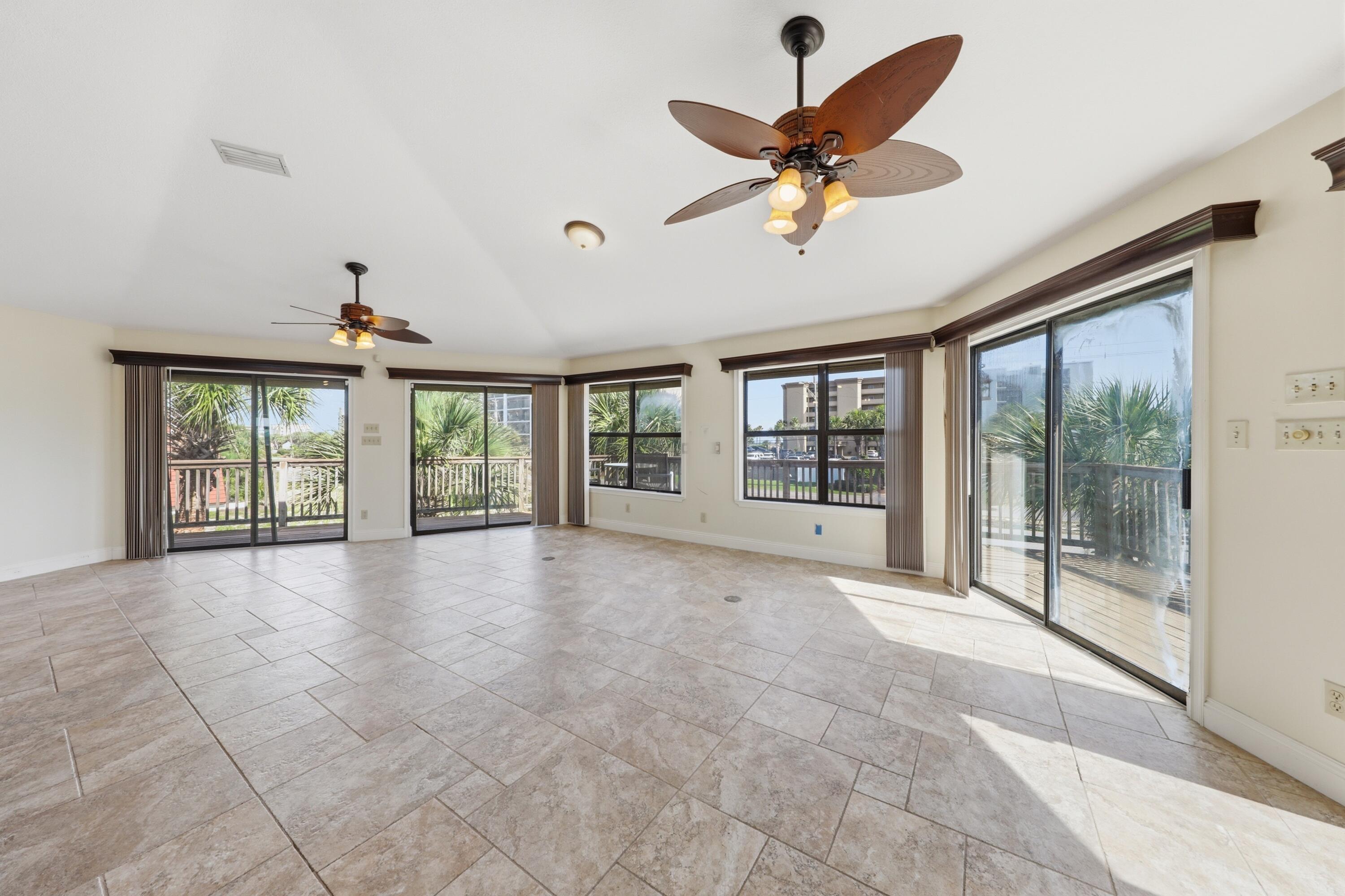 SANTA ROSA ISLAND - Residential