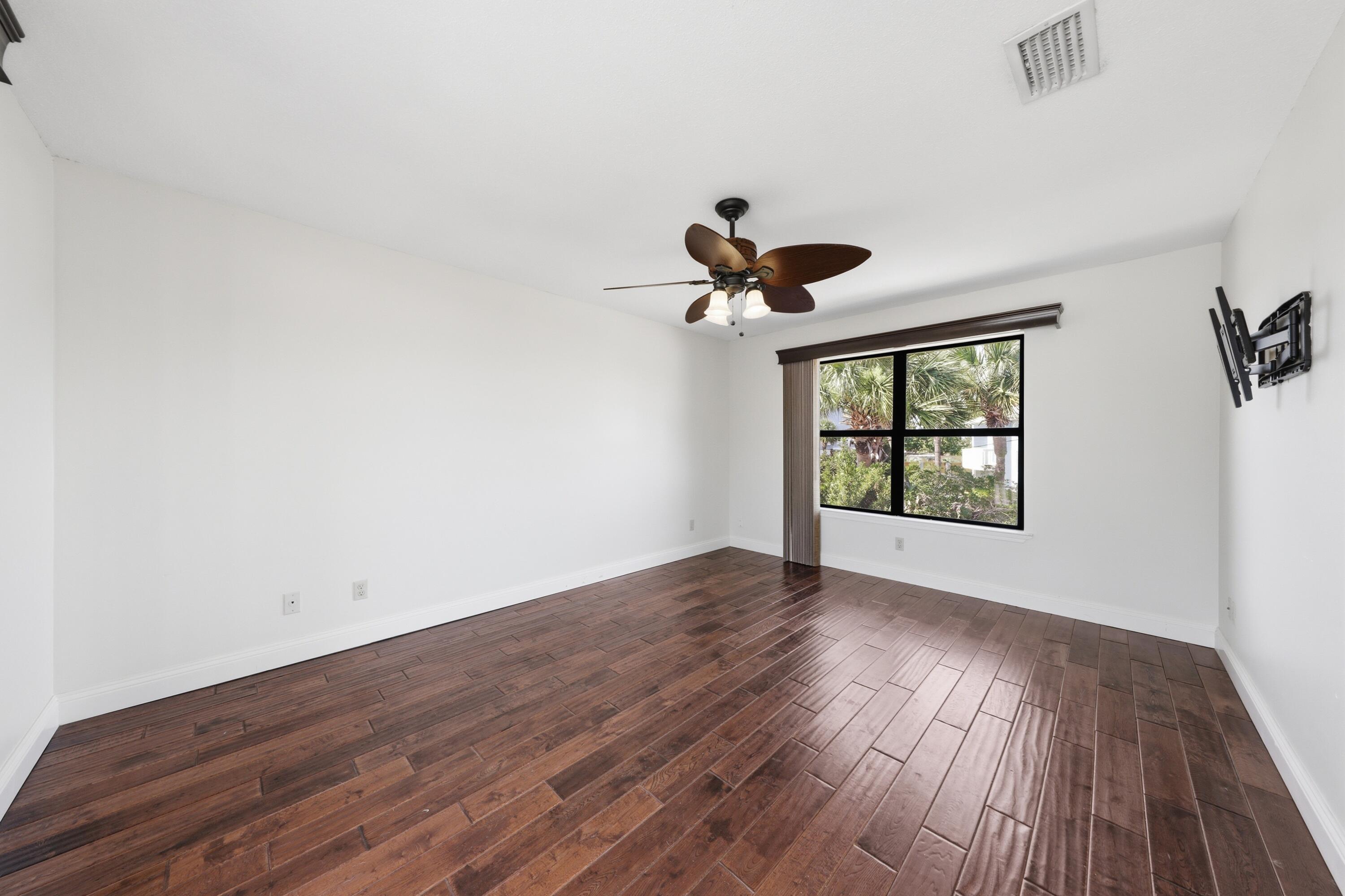 SANTA ROSA ISLAND - Residential