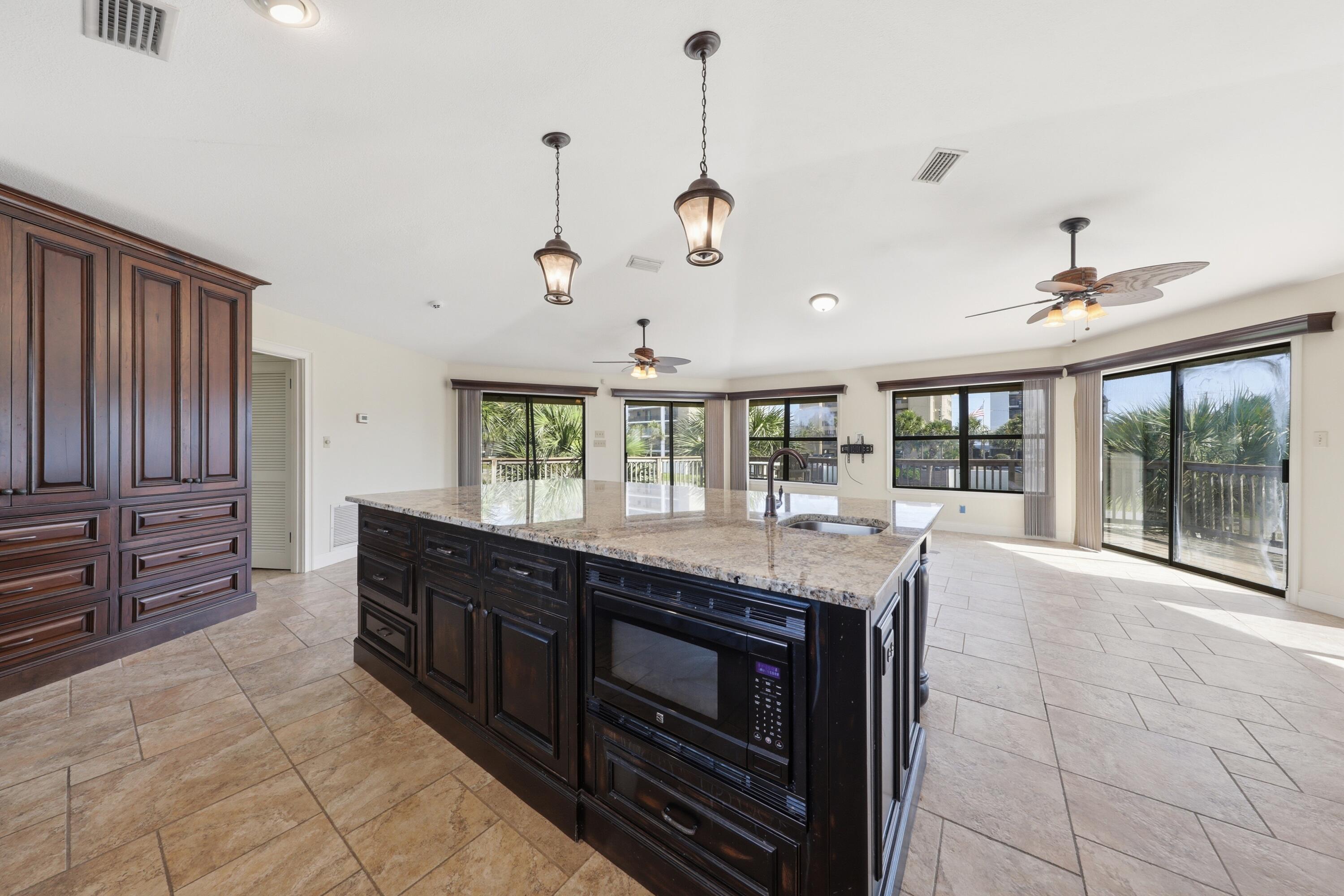 SANTA ROSA ISLAND - Residential