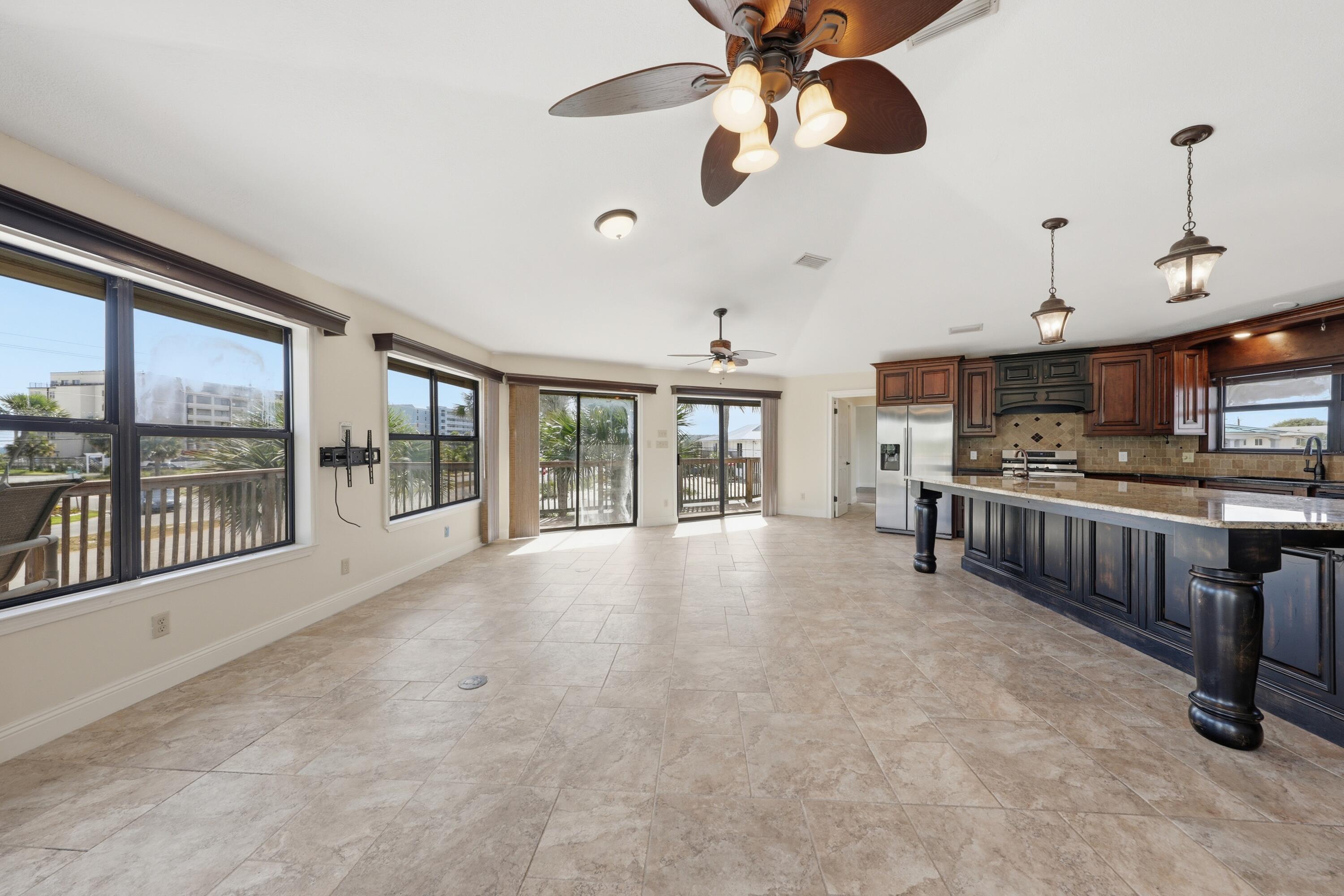 SANTA ROSA ISLAND - Residential