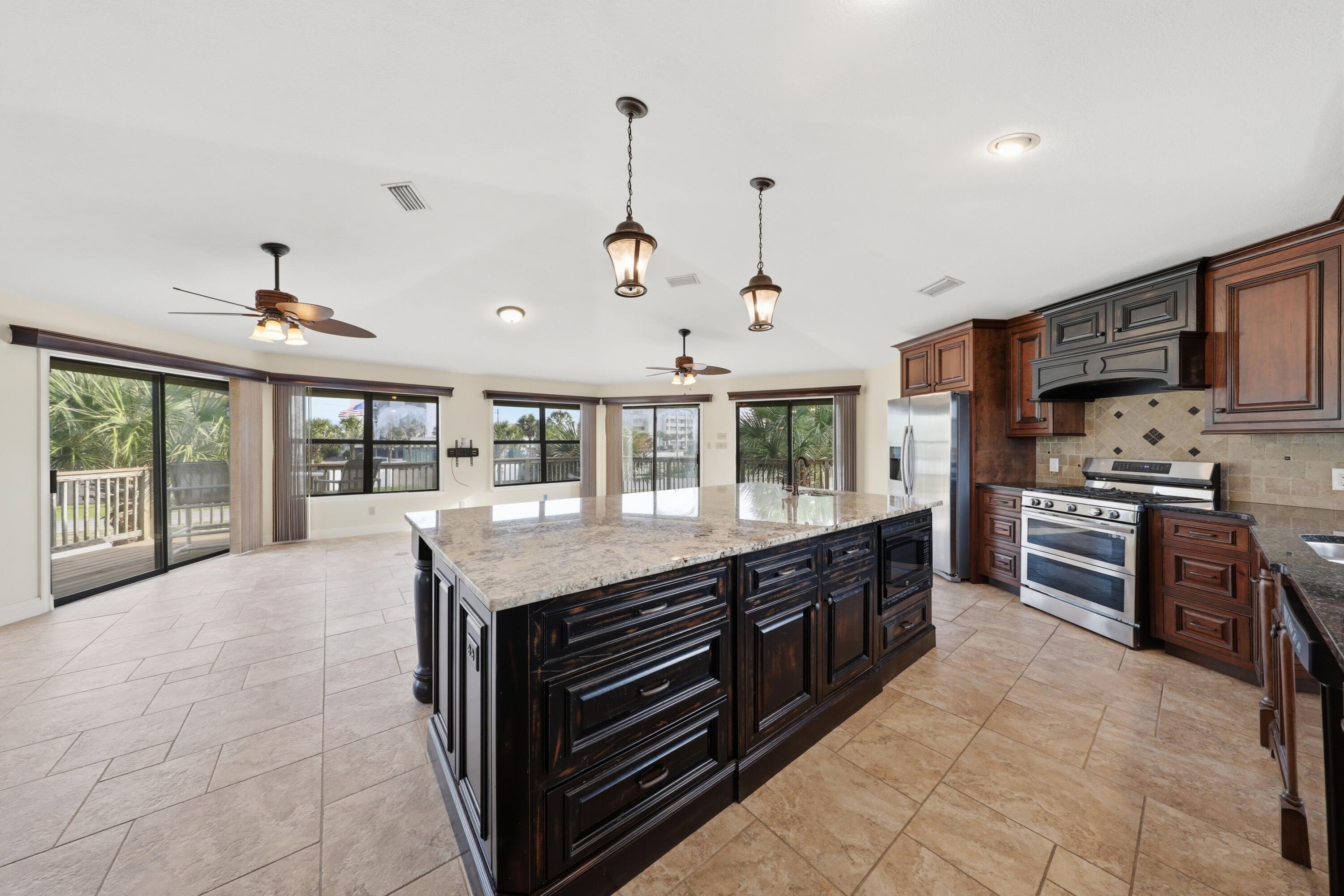 SANTA ROSA ISLAND - Residential