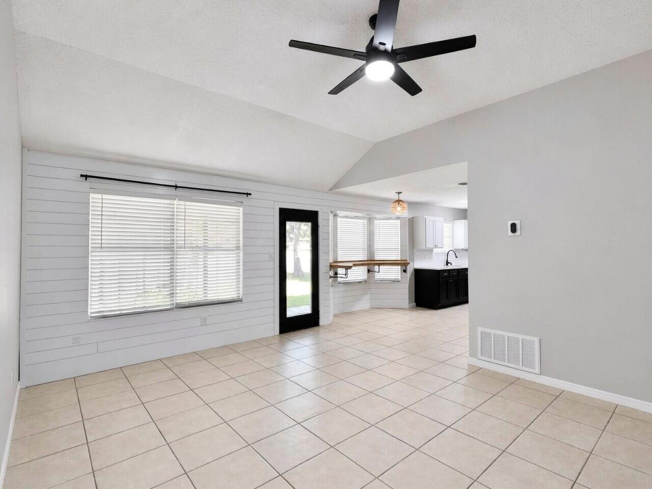 CARDINAL ESTATES - Residential