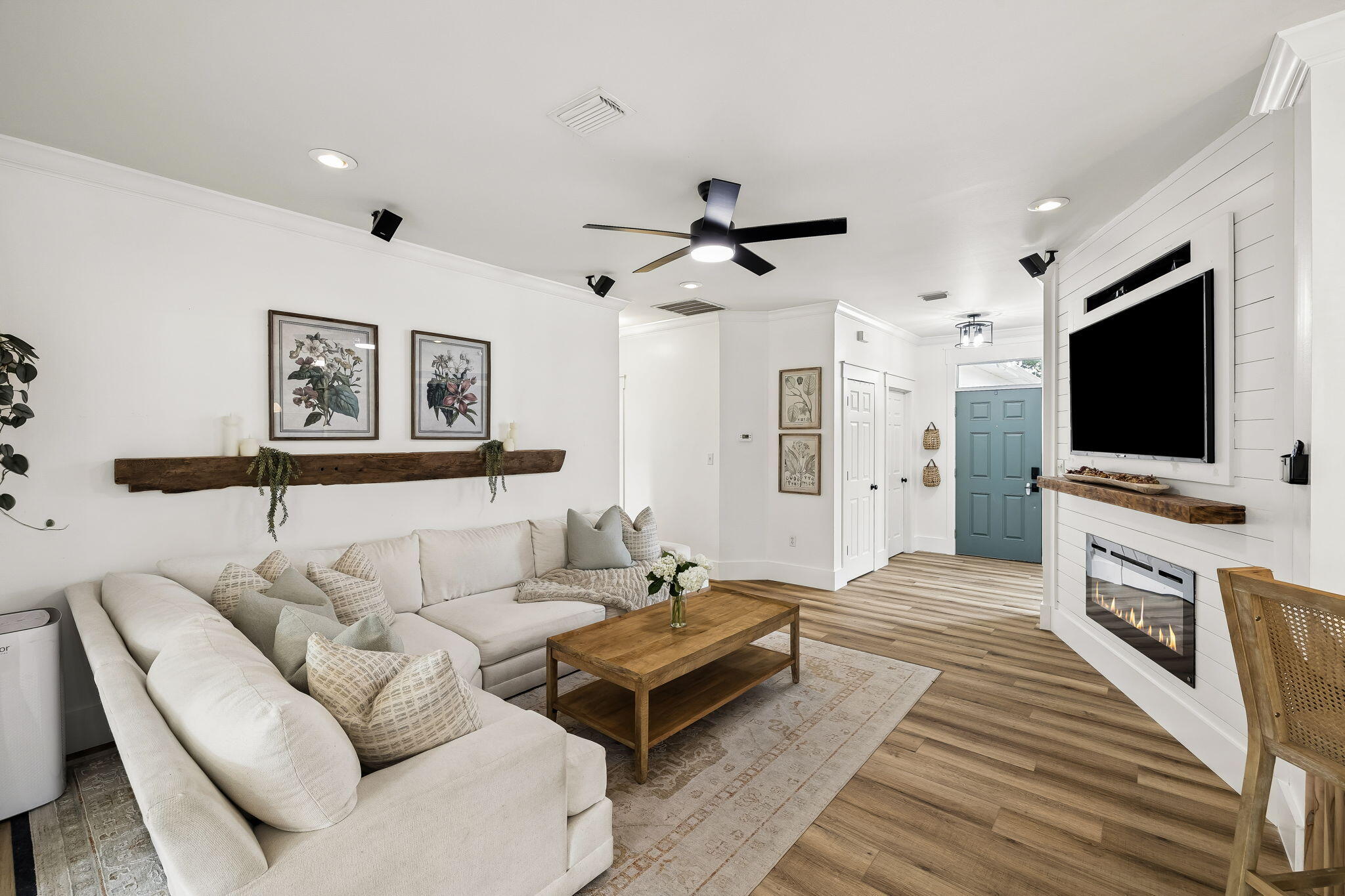 HOLIDAY SHORES EST 4TH ADDN - Residential