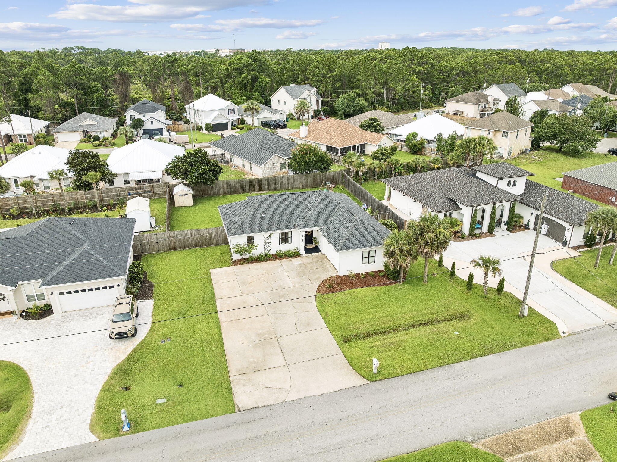 HOLIDAY SHORES EST 4TH ADDN - Residential