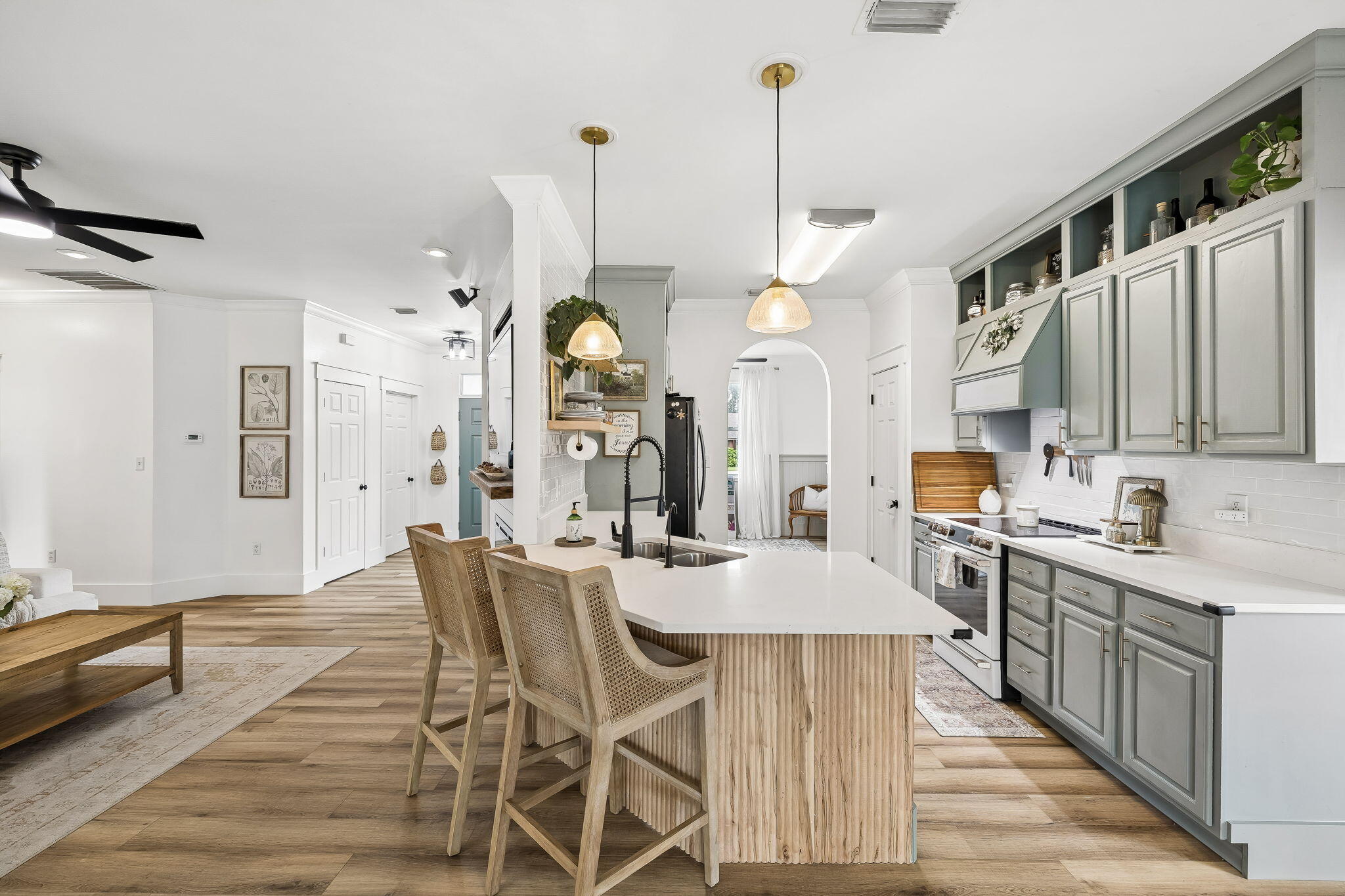 HOLIDAY SHORES EST 4TH ADDN - Residential