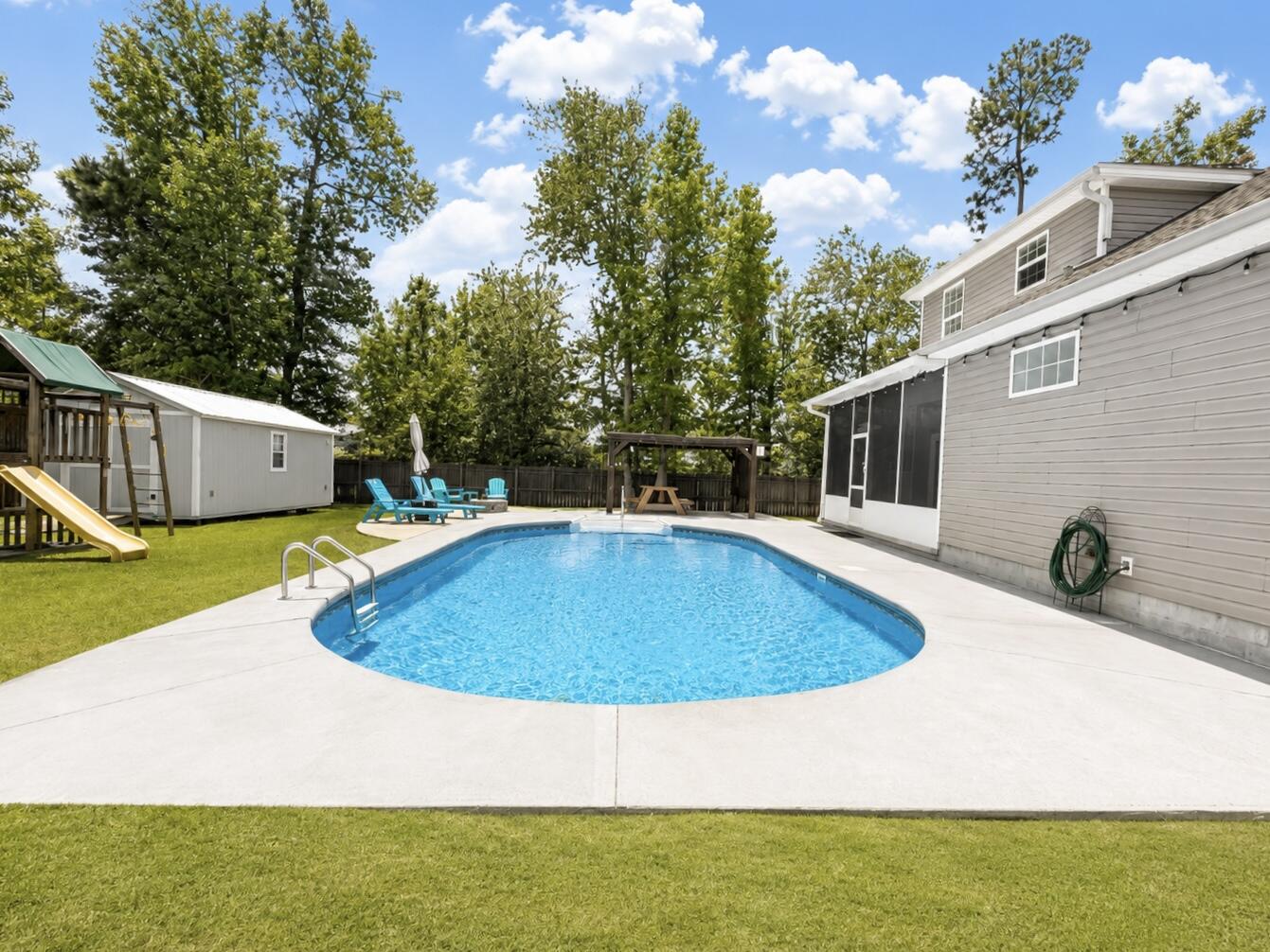 NO RECORDED SUBDIVISION - Residential