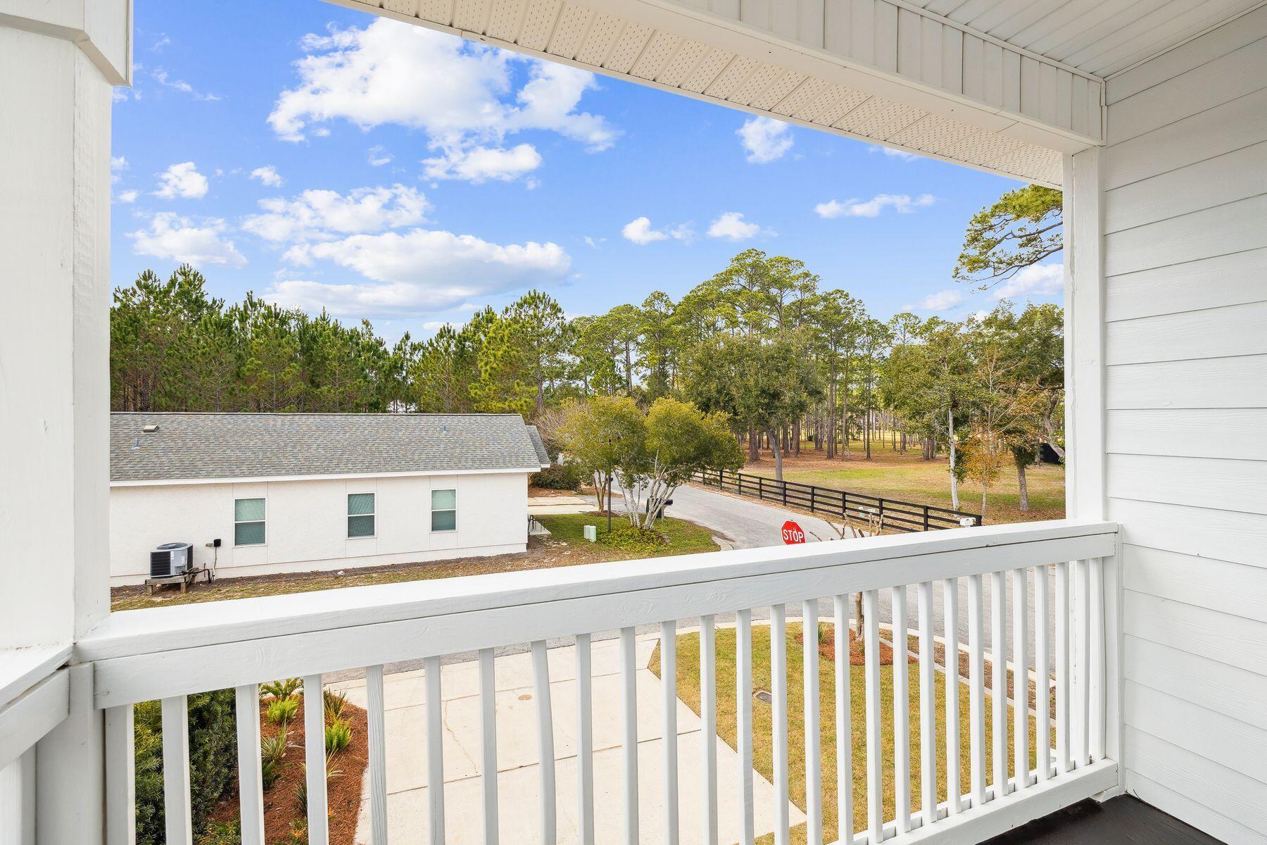PINE TRACE - Residential