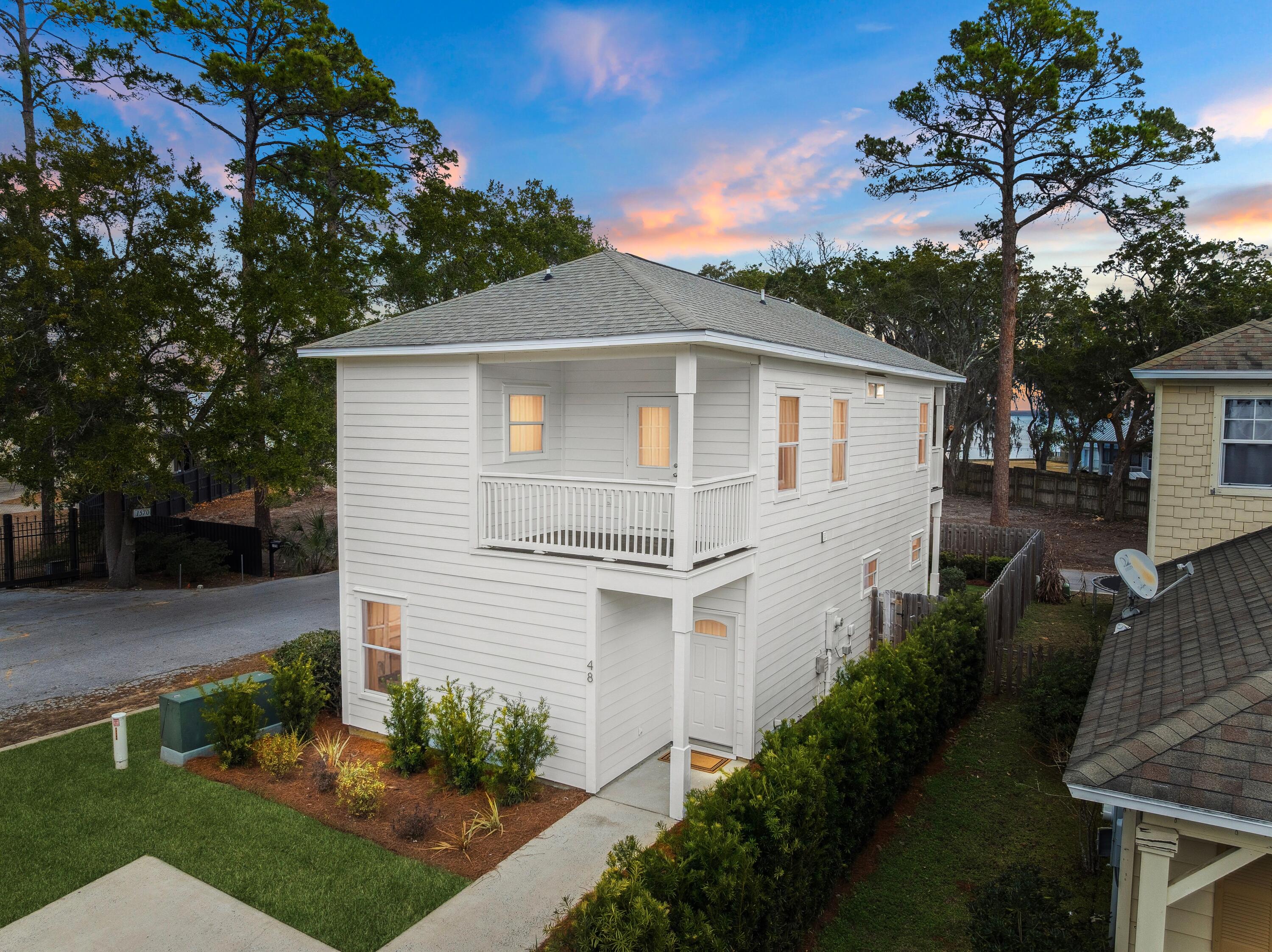 PINE TRACE - Residential