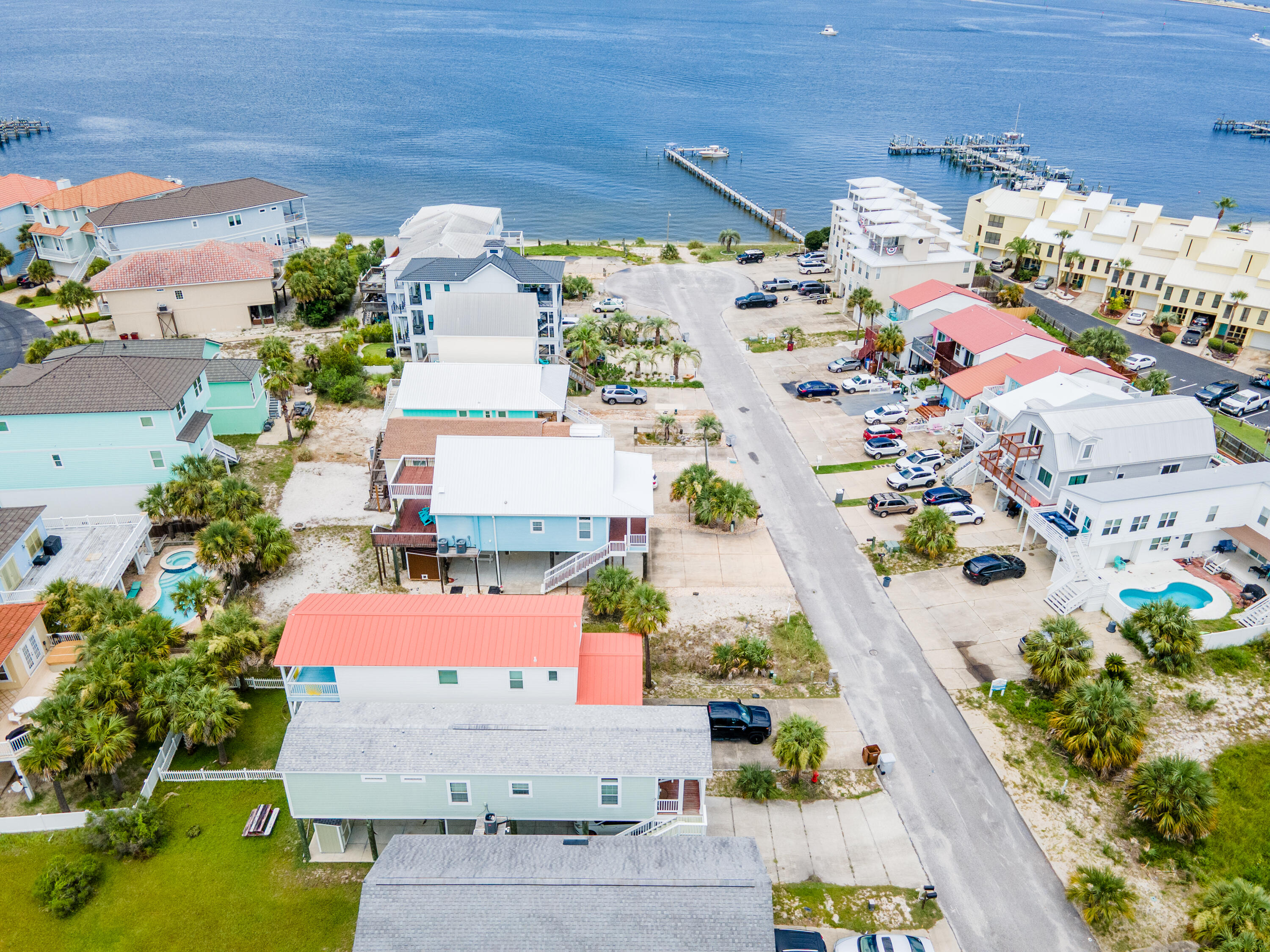 BAHIA BADAR - Residential